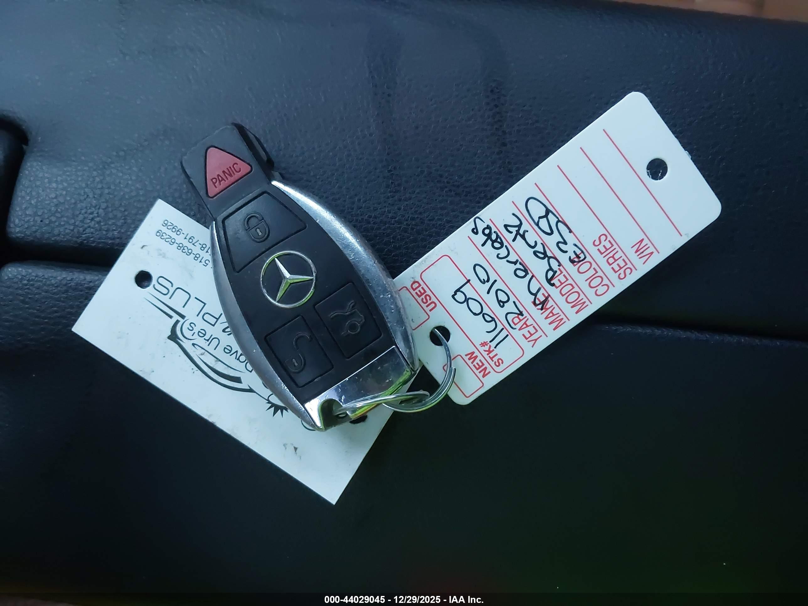 MERCEDES-BENZ E image 11
