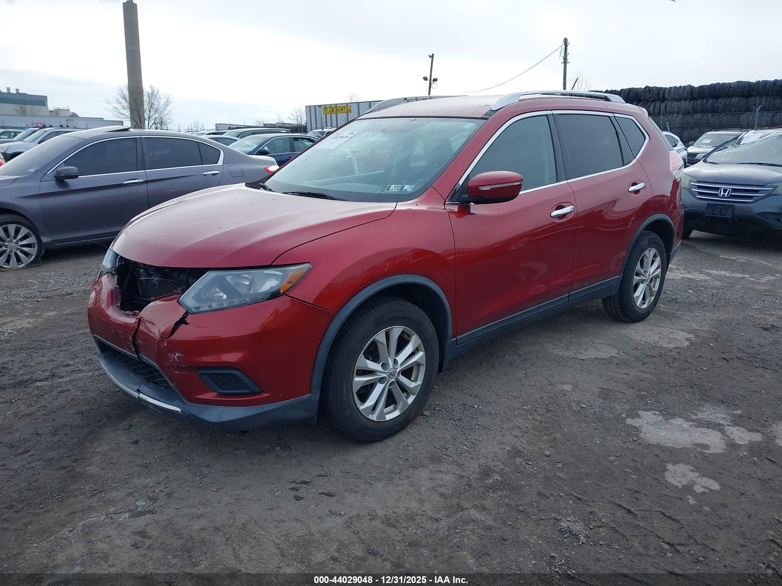 NISSAN ROGUE image 2