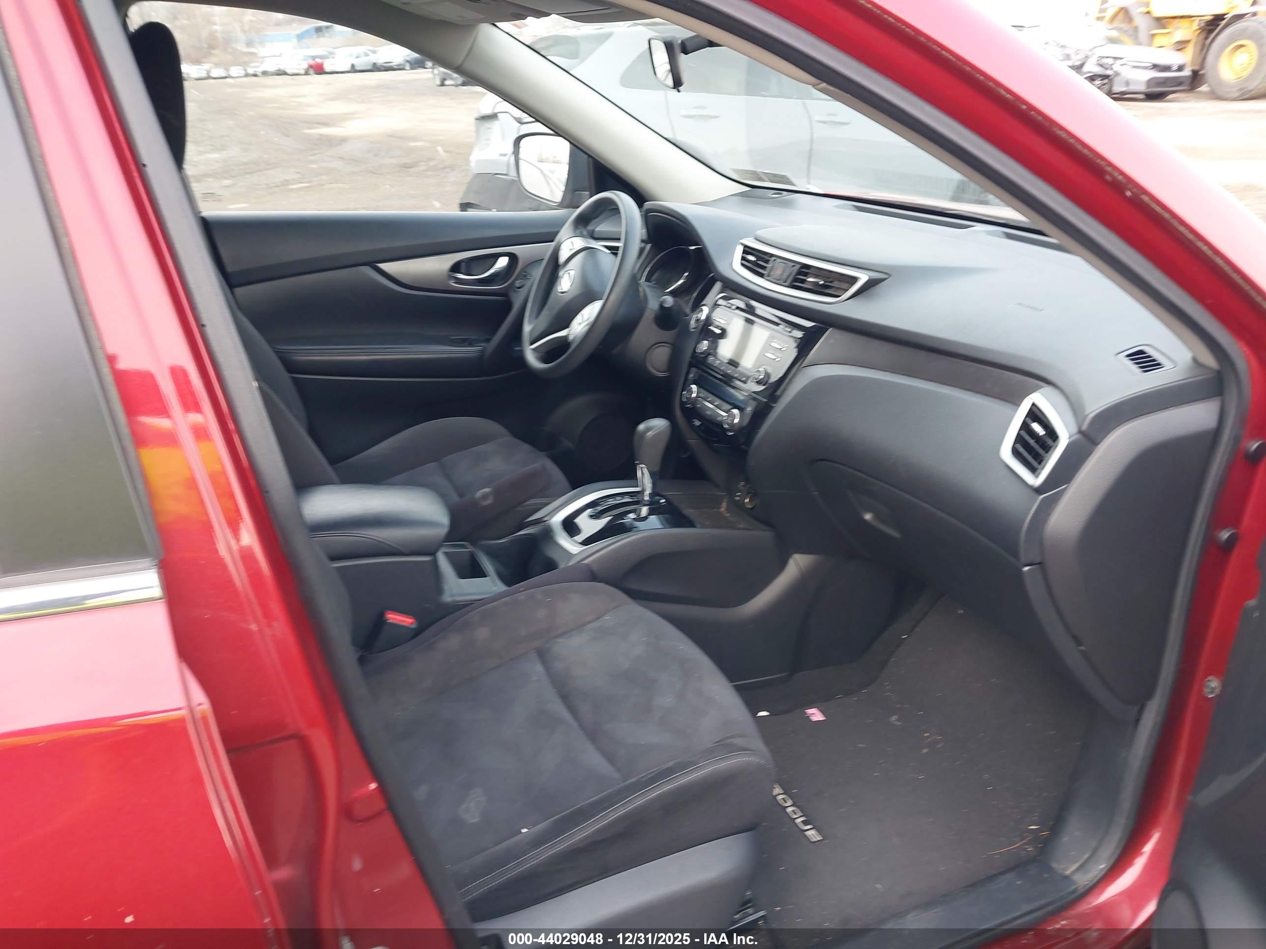 NISSAN ROGUE image 5