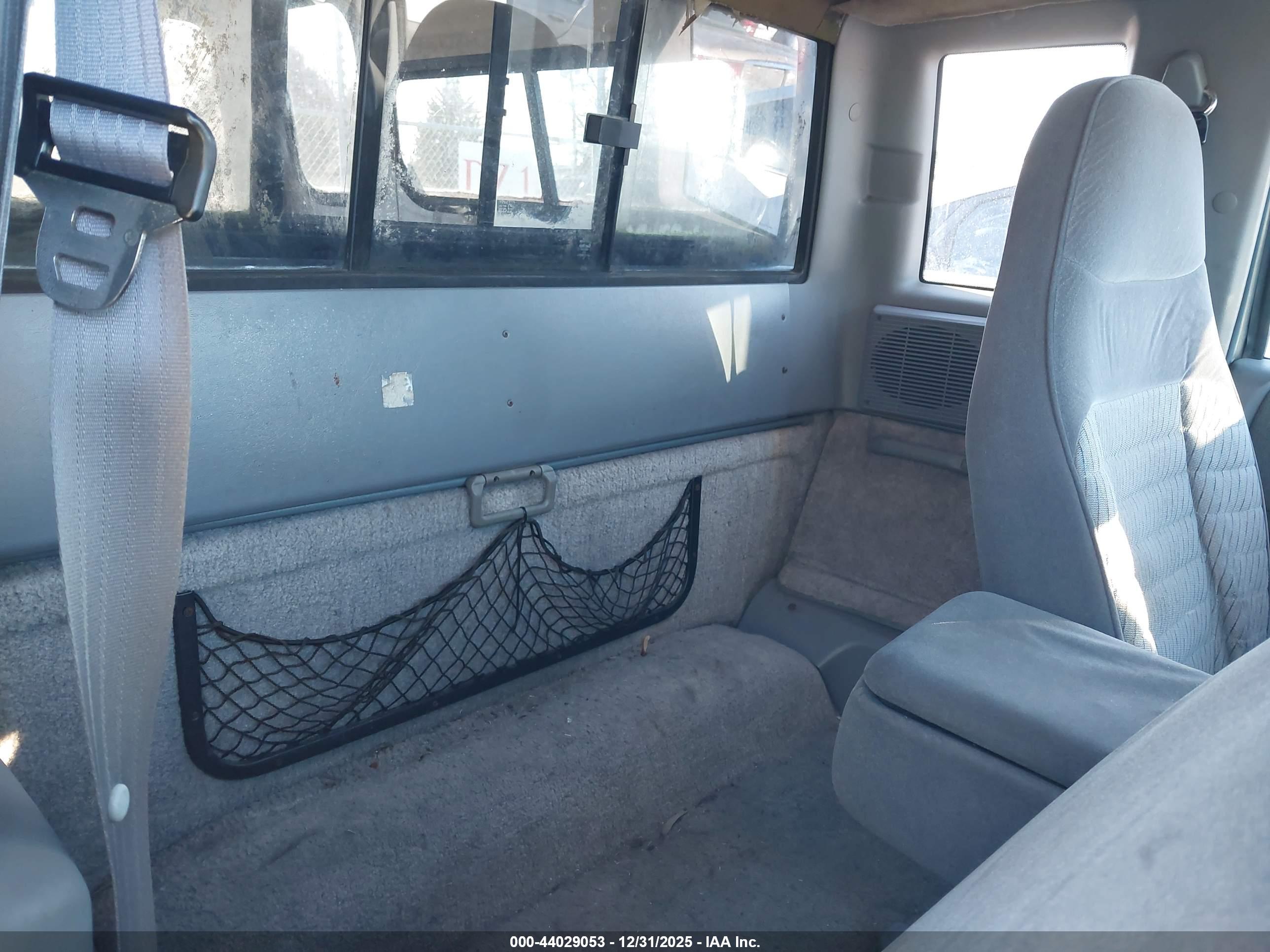 FORD RANGER image 8