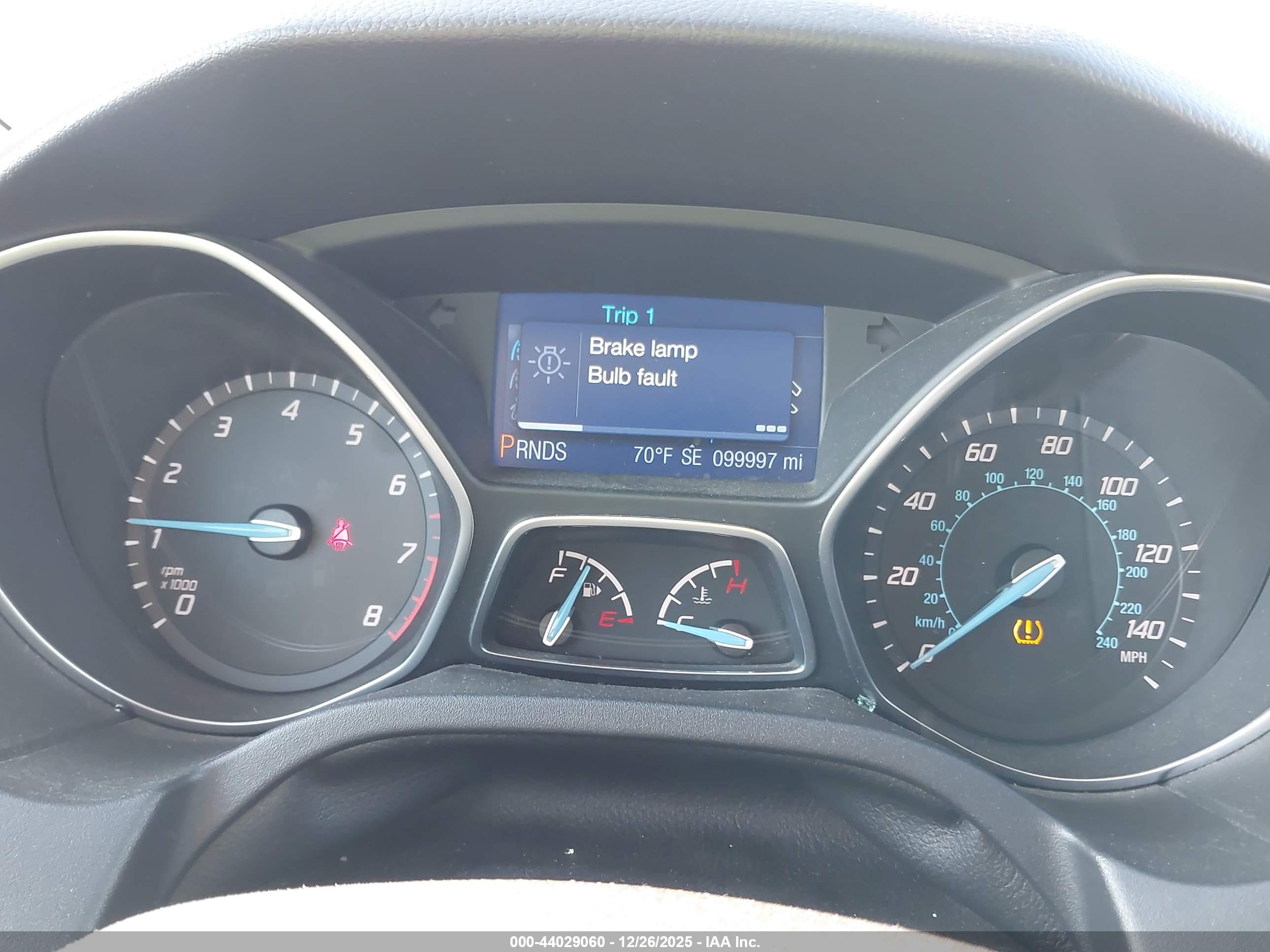 FORD FOCUS image 7