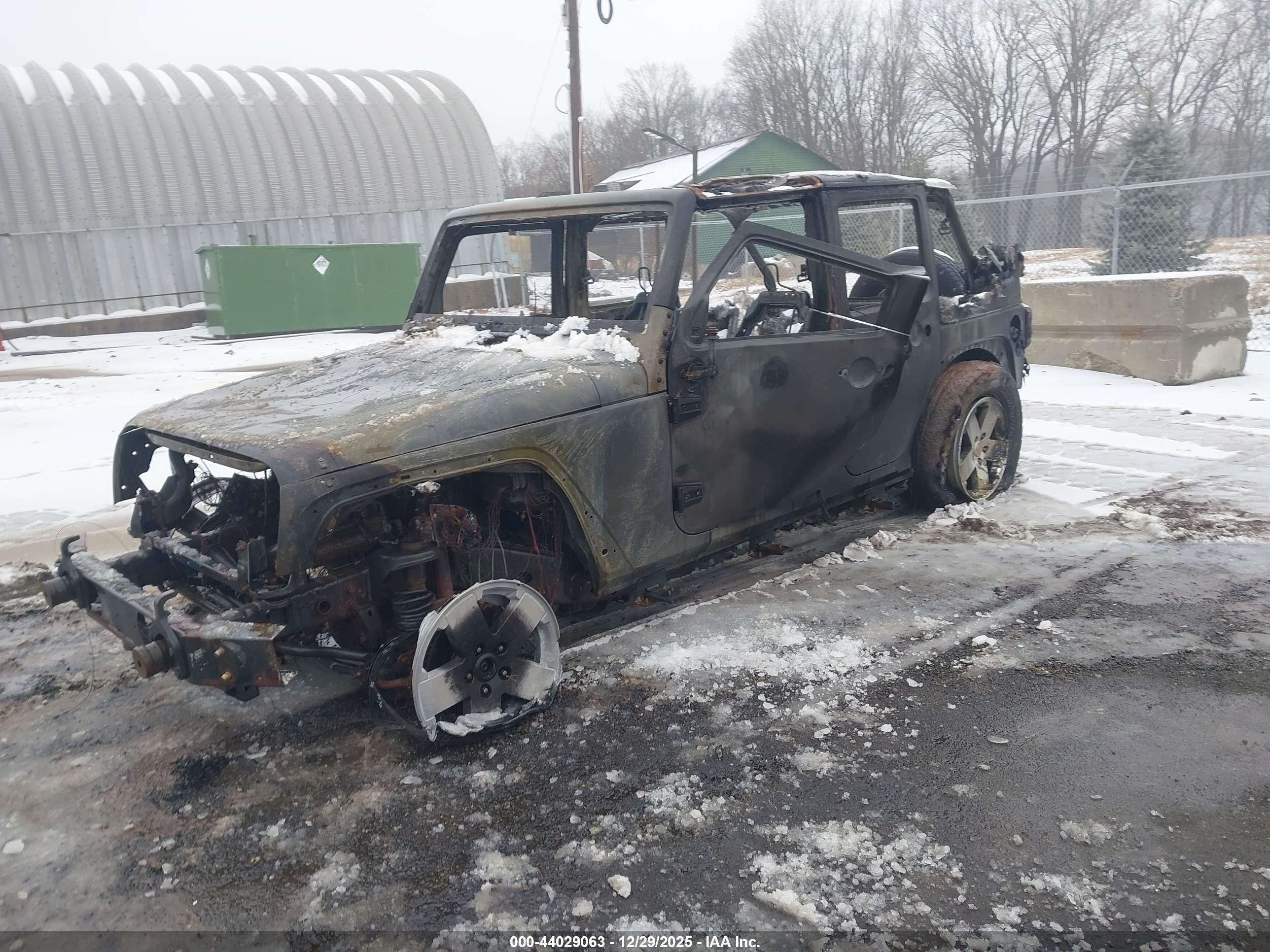 JEEP WRANGLER image 2
