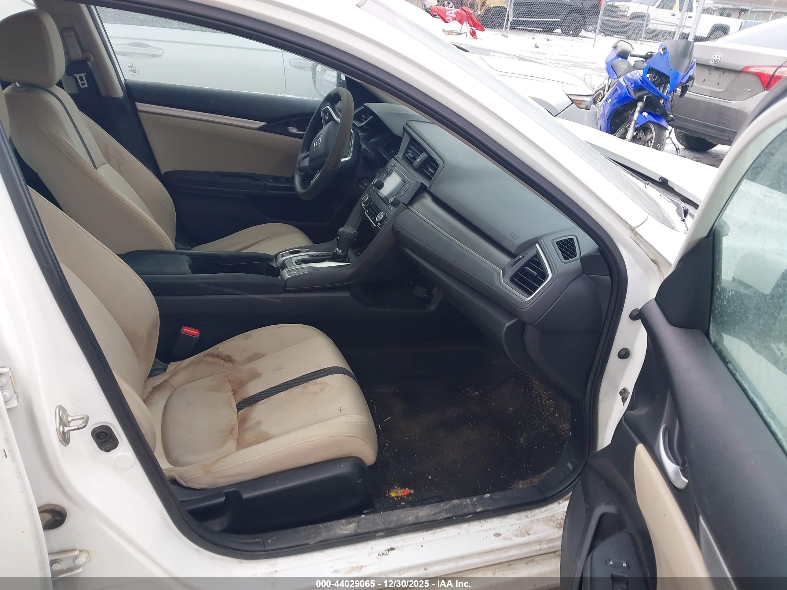 HONDA CIVIC image 5