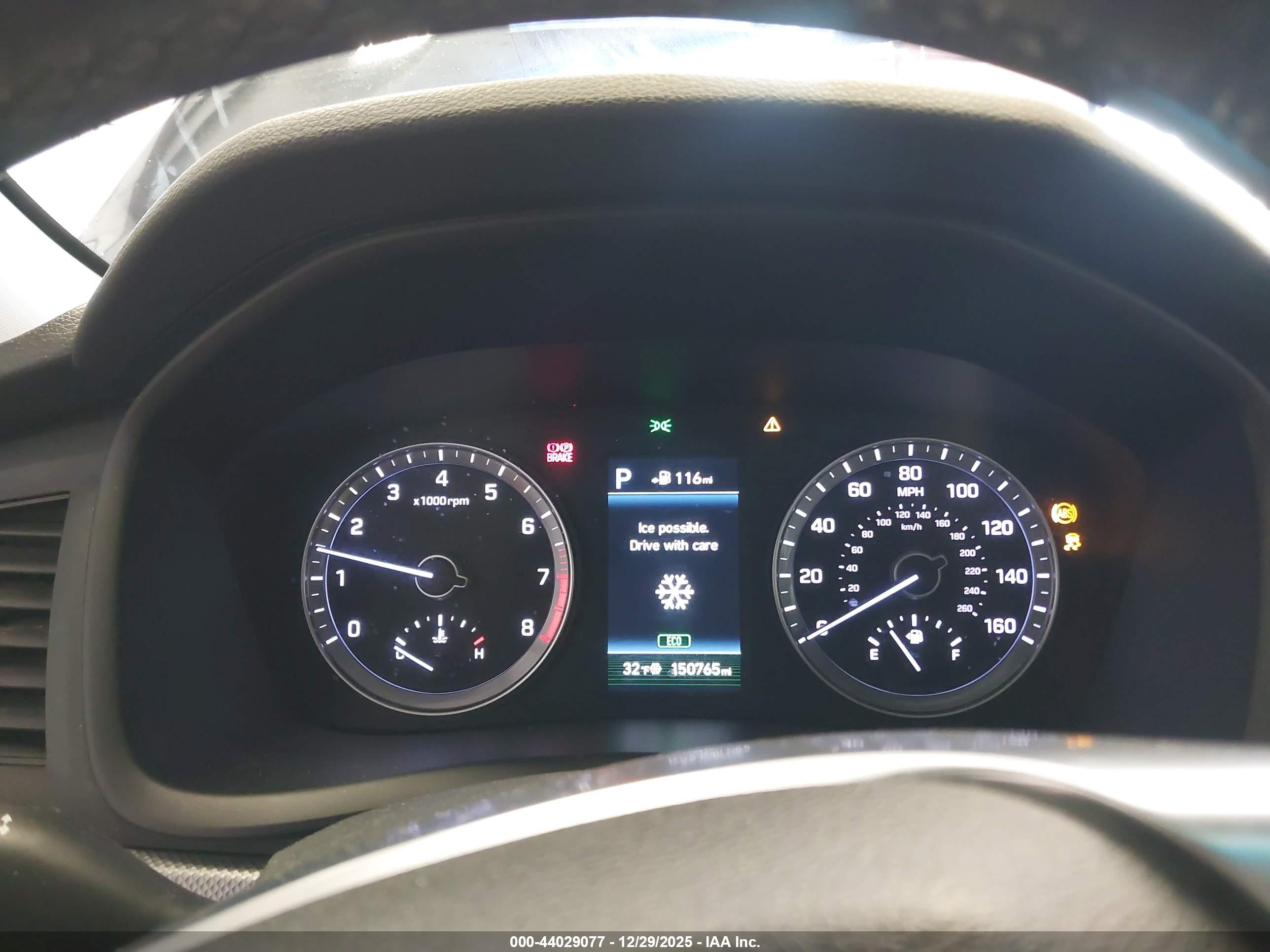 HYUNDAI SONATA image 7