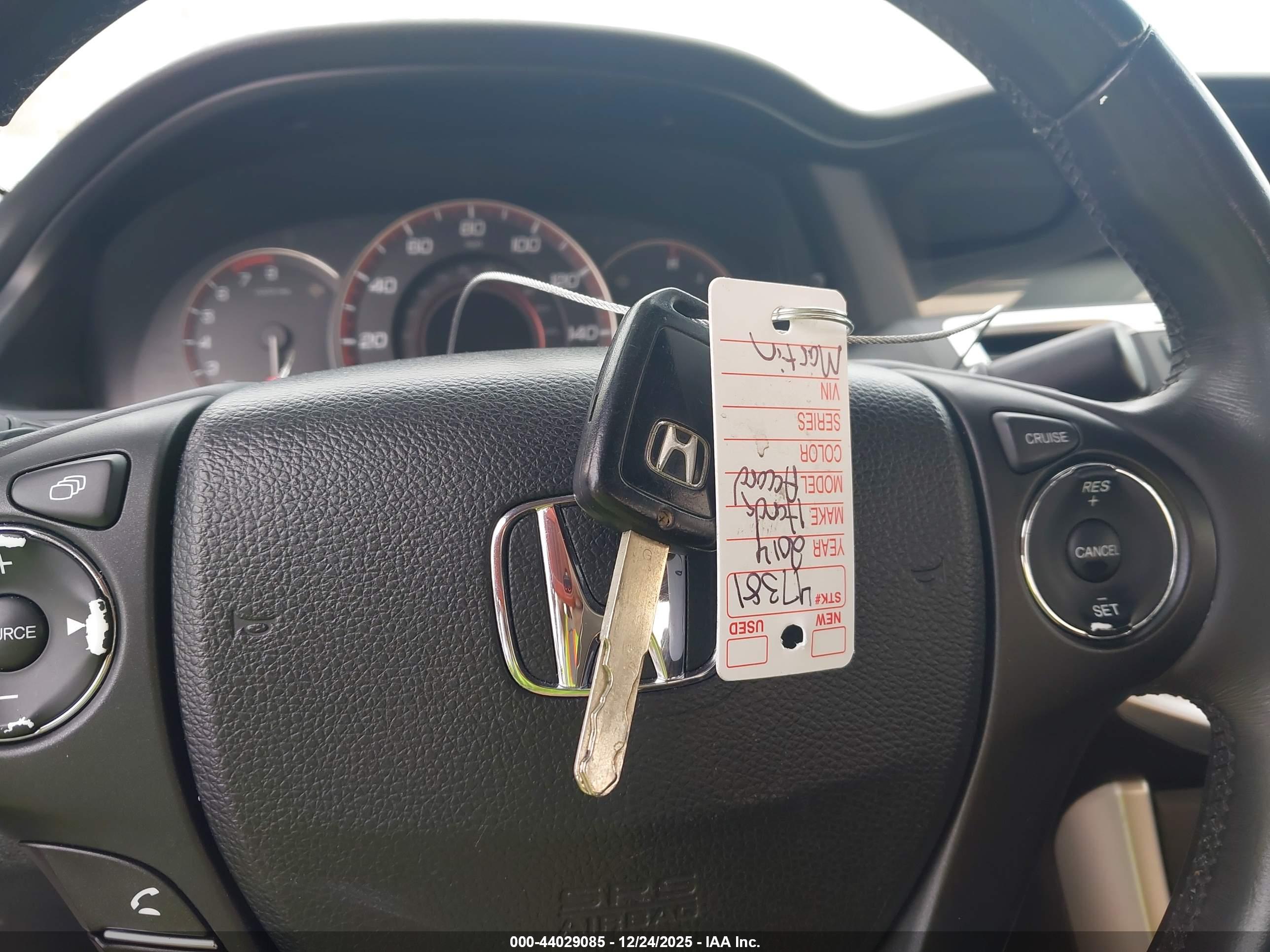 HONDA ACCORD image 11