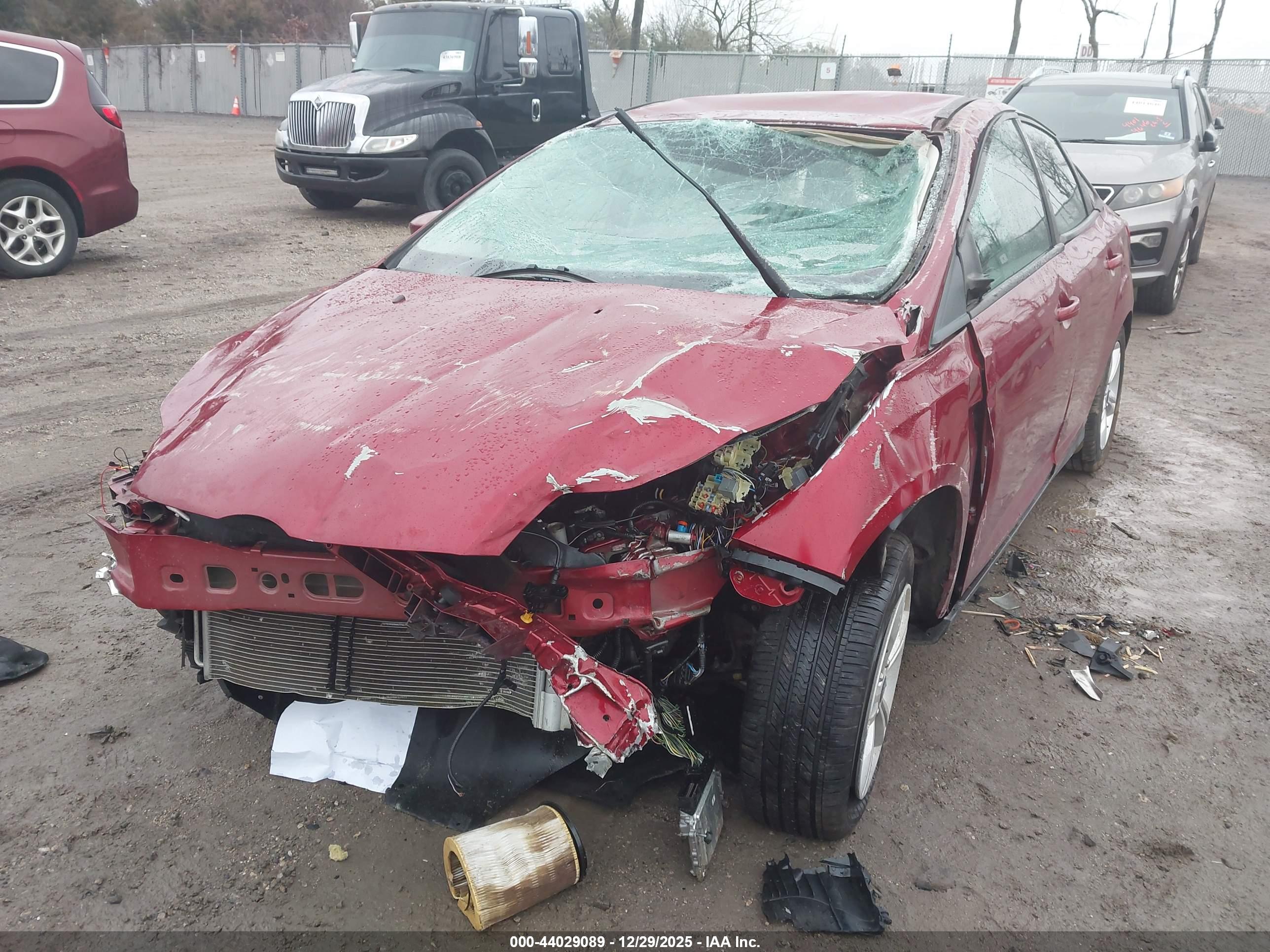 FORD FOCUS image 6