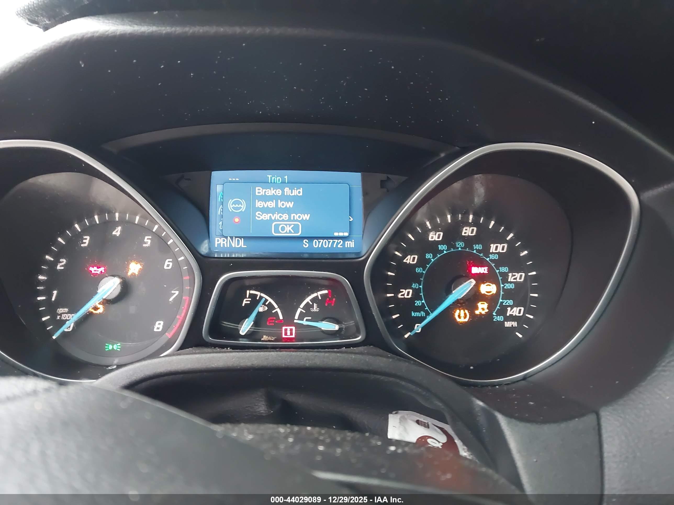 FORD FOCUS image 7