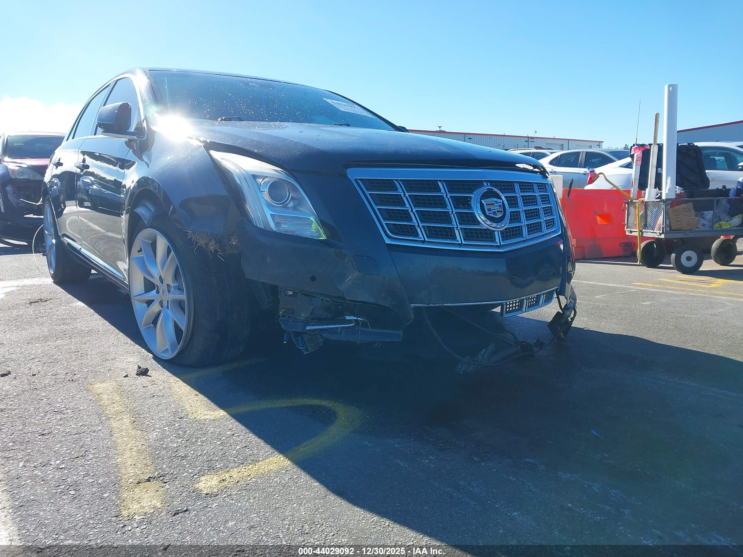 CADILLAC XTS image 6