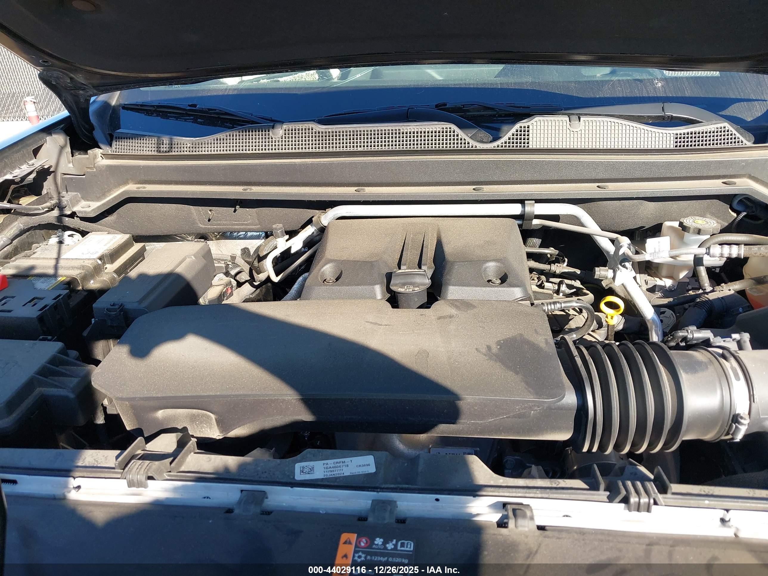 CHEVROLET COLORADO image 10