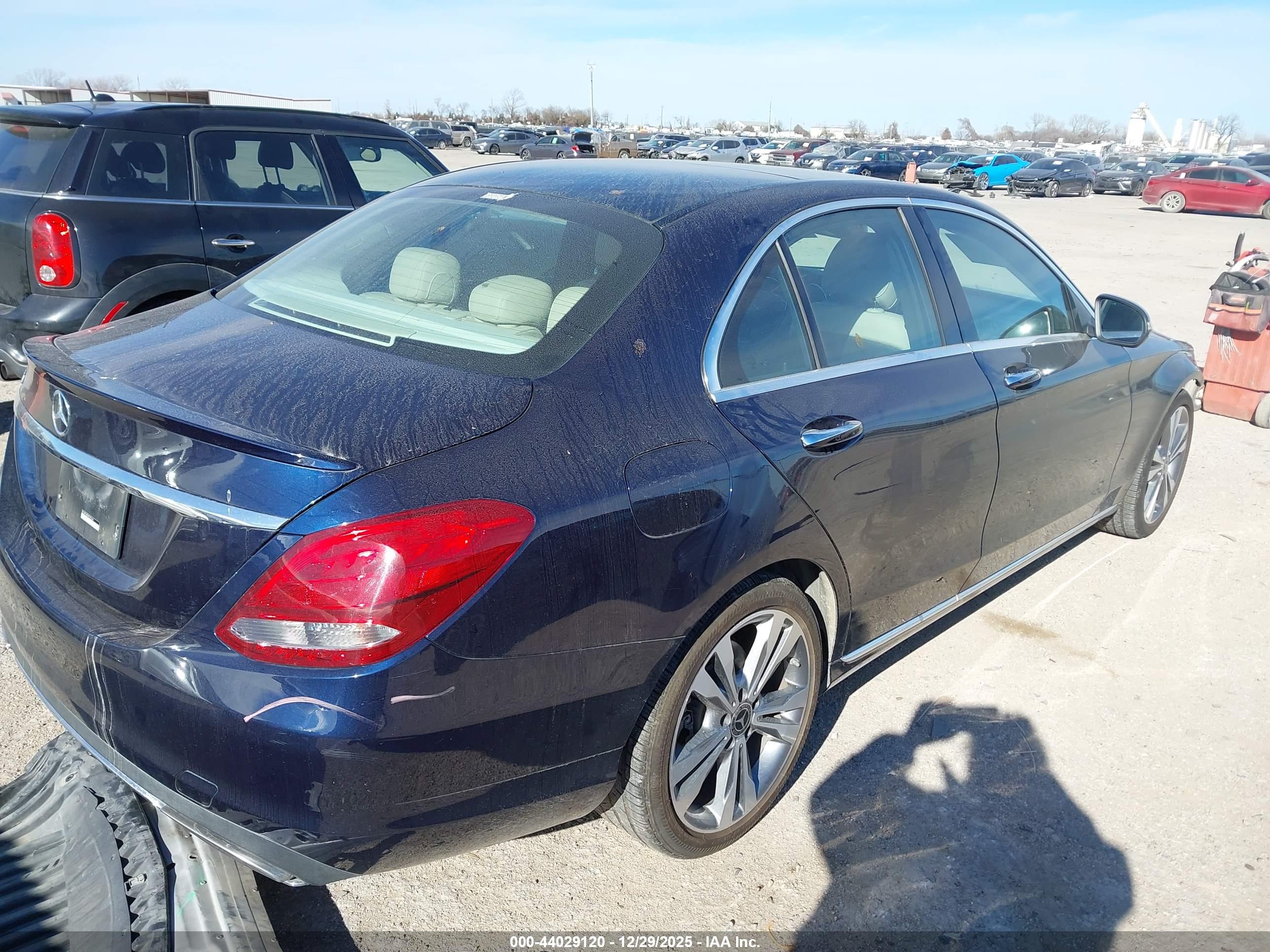 MERCEDES-BENZ C image 4