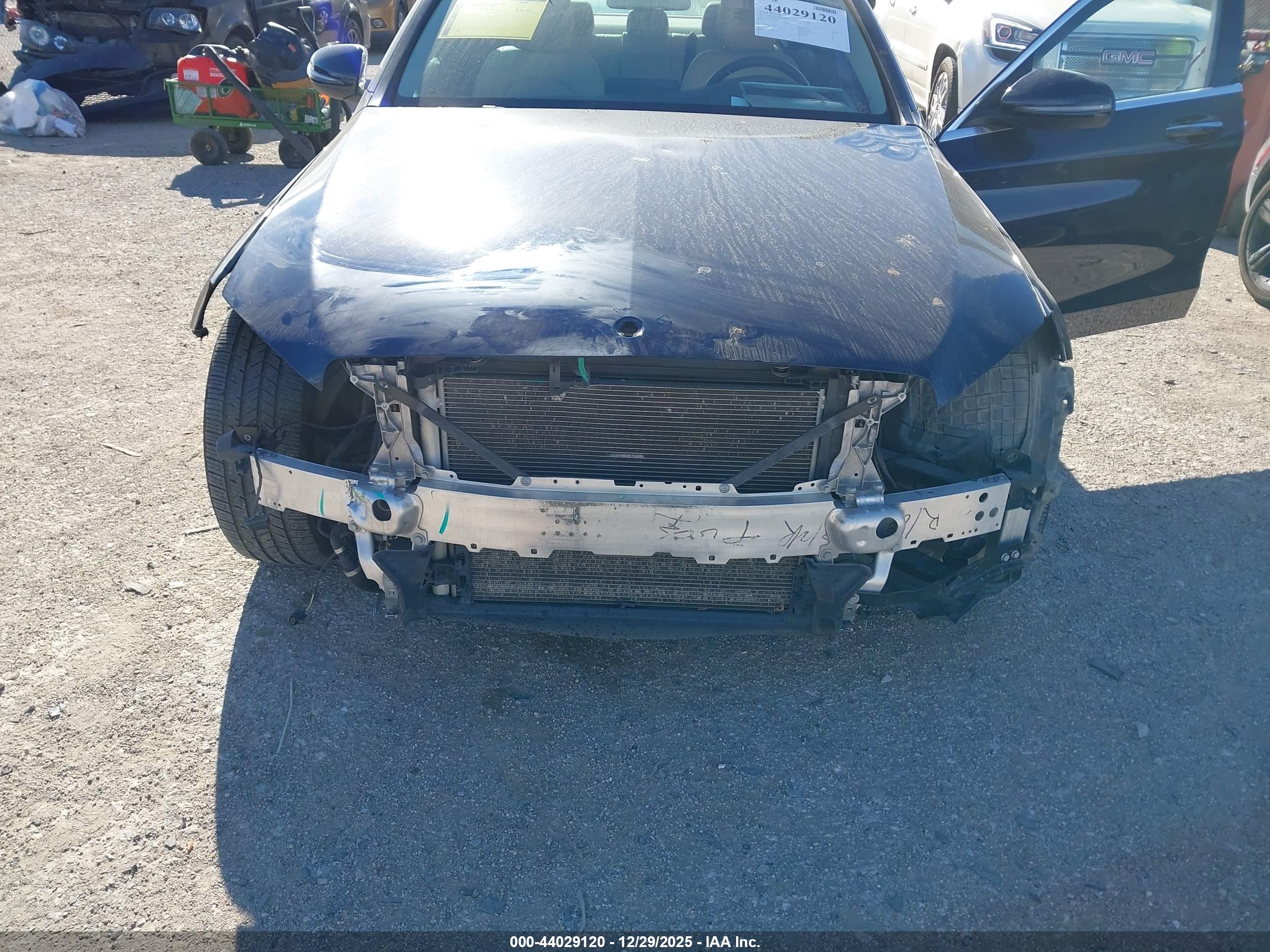 MERCEDES-BENZ C image 6