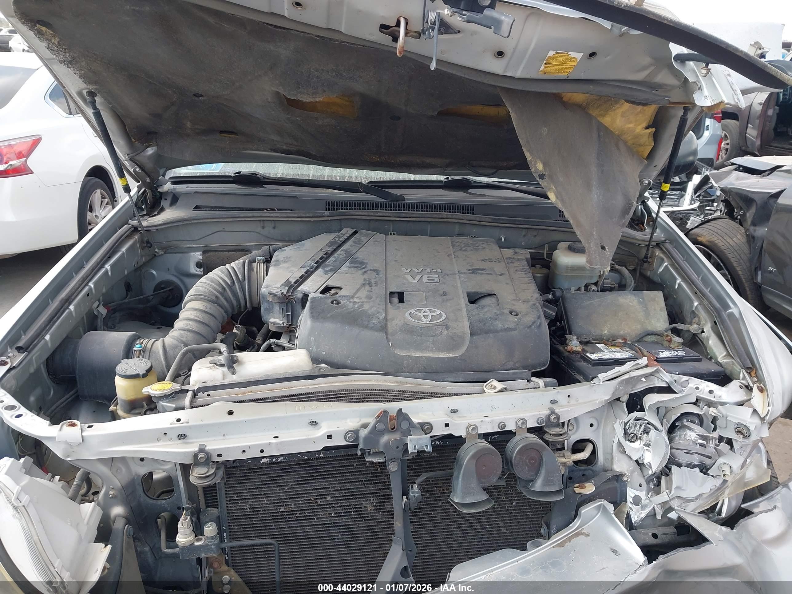 TOYOTA 4RUNNER image 10