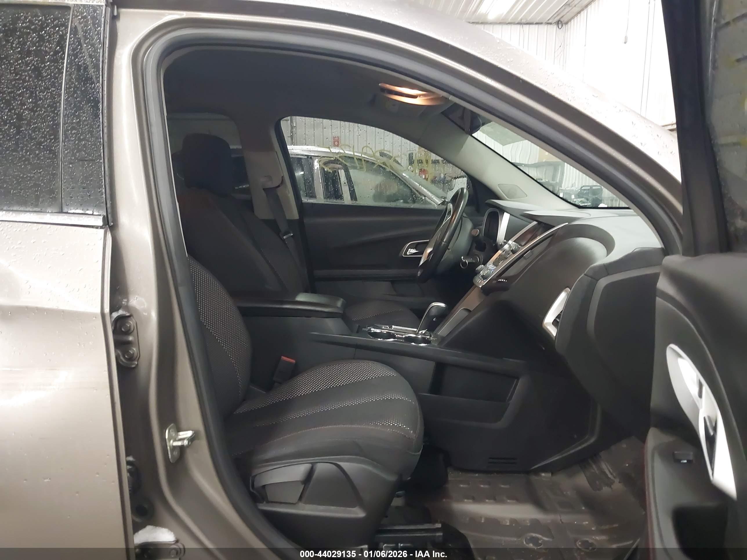CHEVROLET EQUINOX image 5