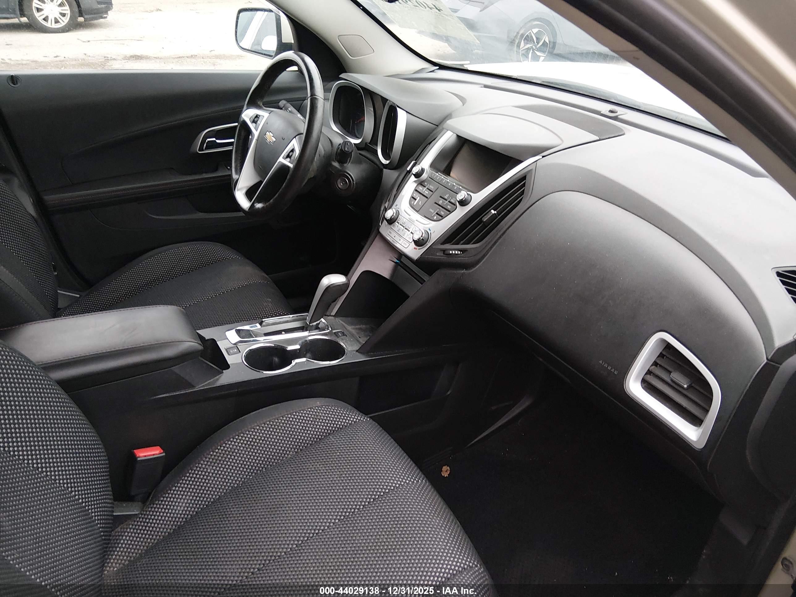 CHEVROLET EQUINOX image 5