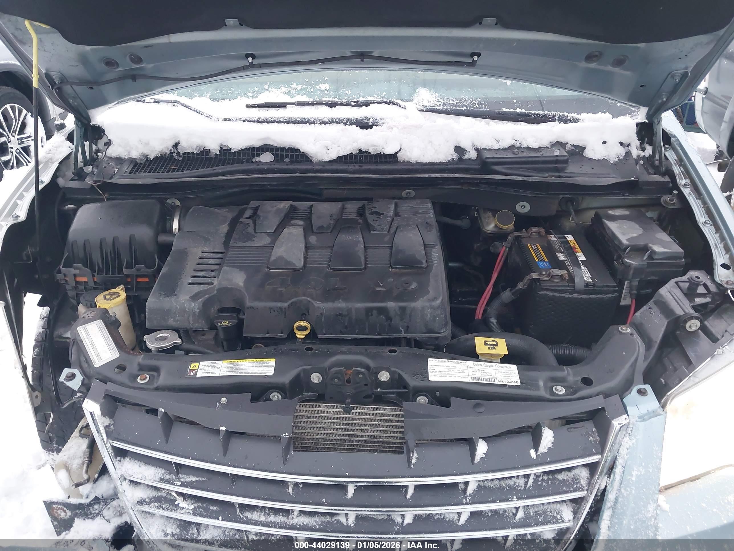 CHRYSLER TOWN image 10