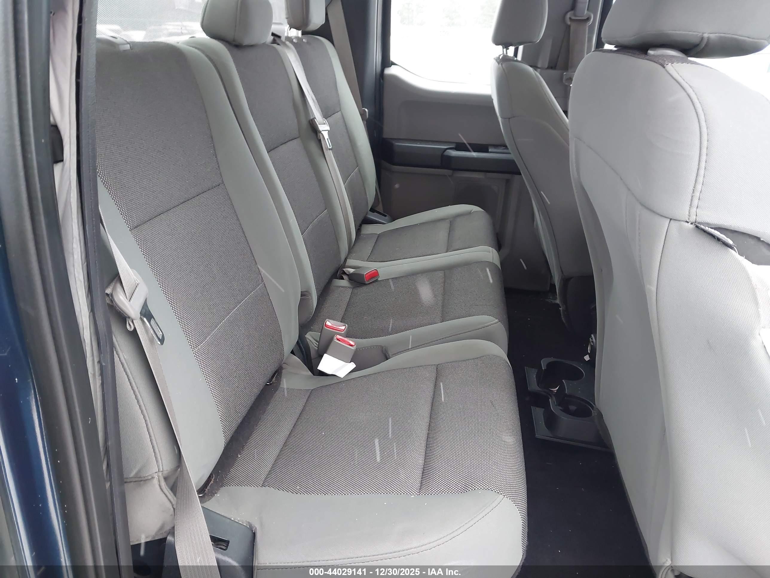 FORD F-150 image 8