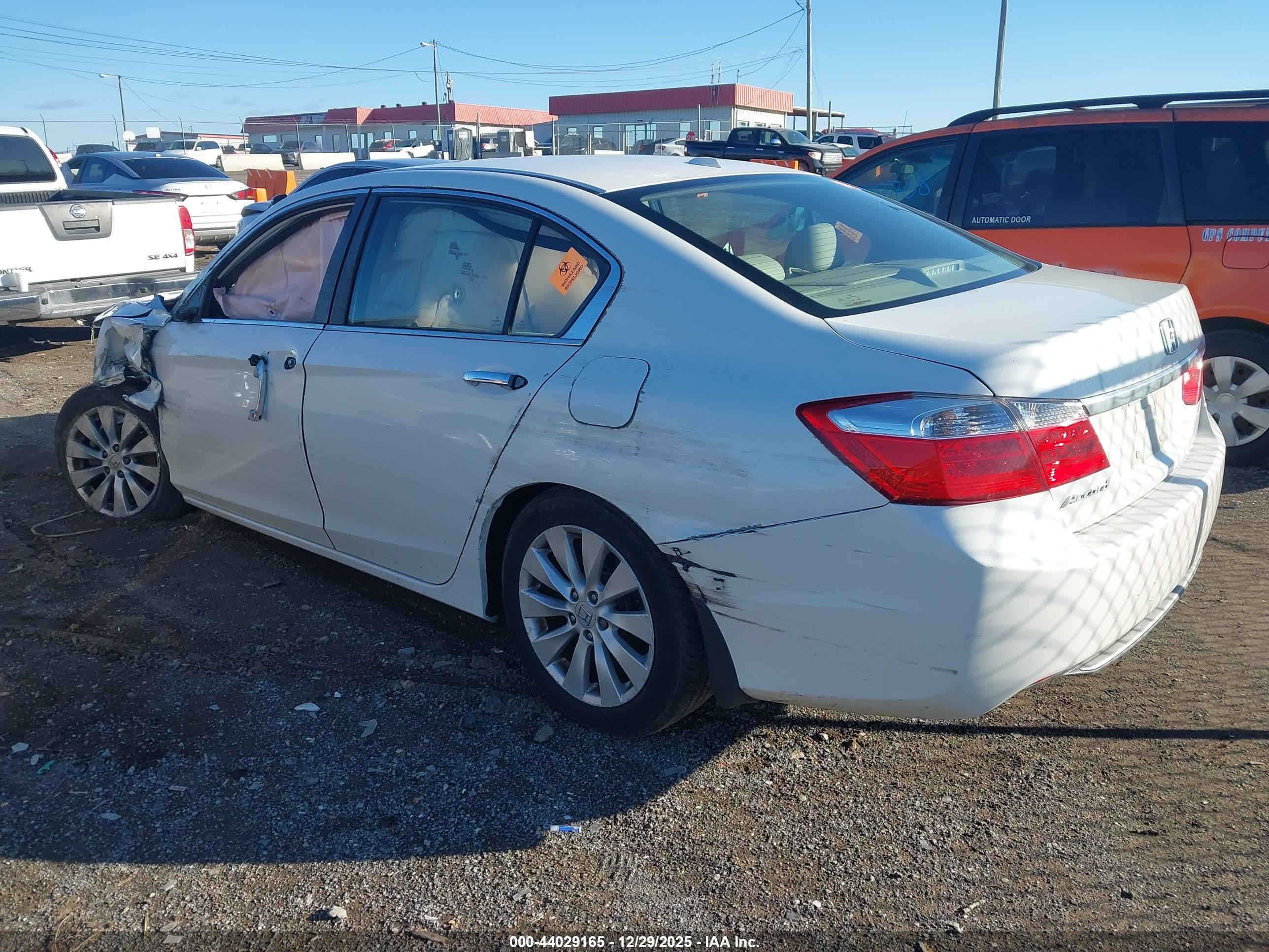 HONDA ACCORD image 3