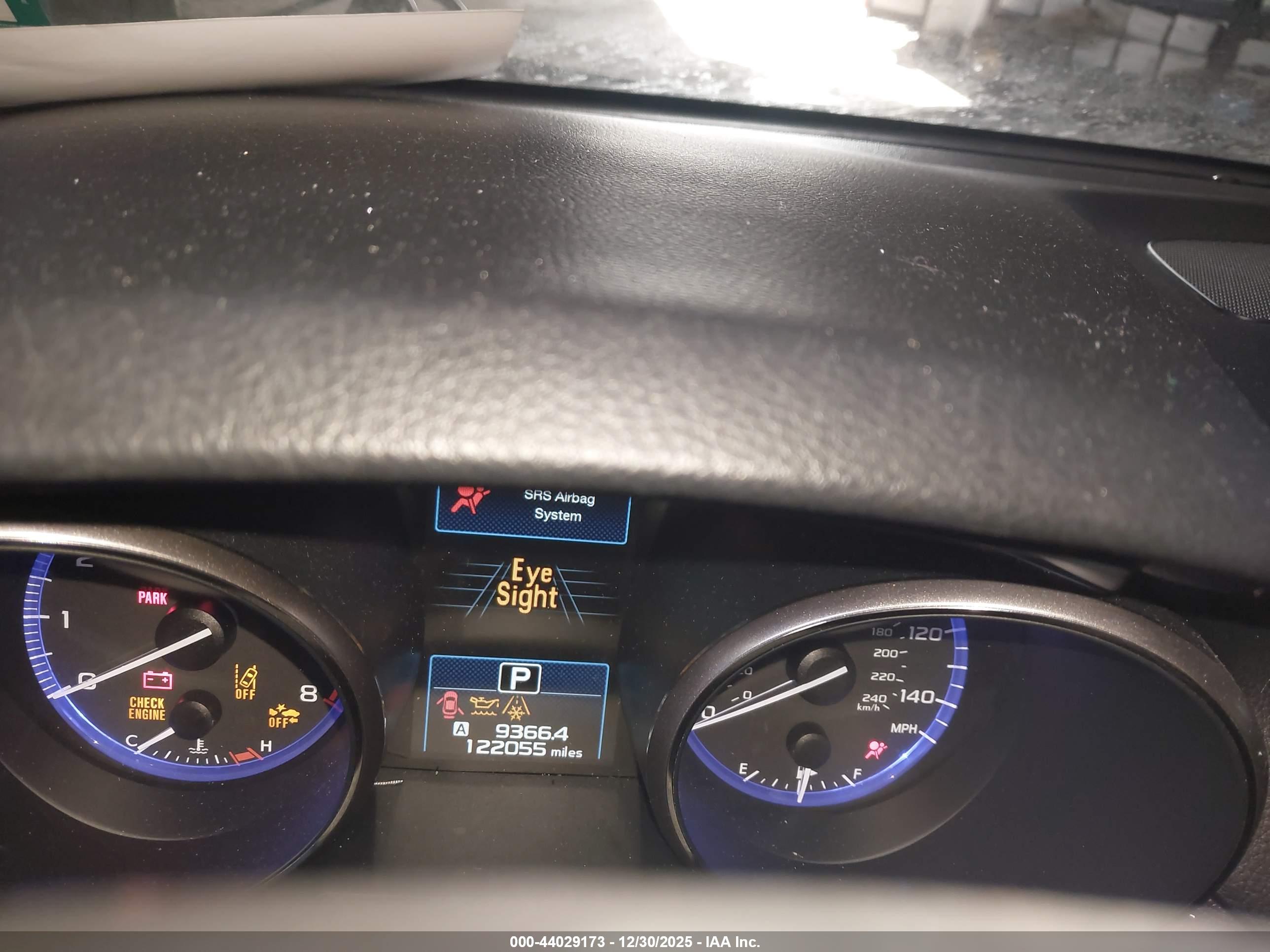 SUBARU OUTBACK image 7
