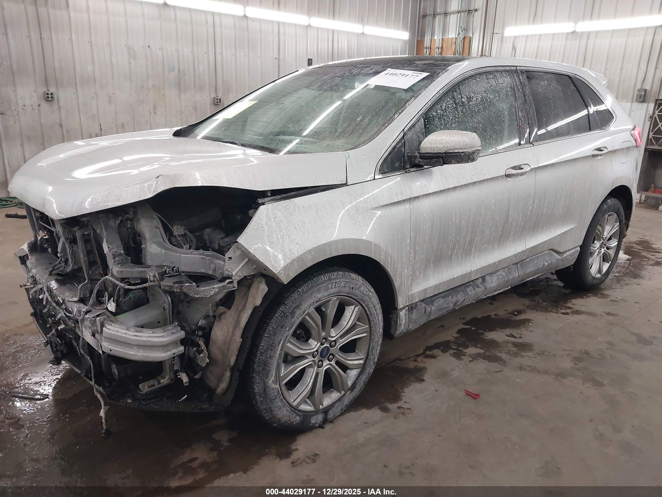 FORD EDGE image 2