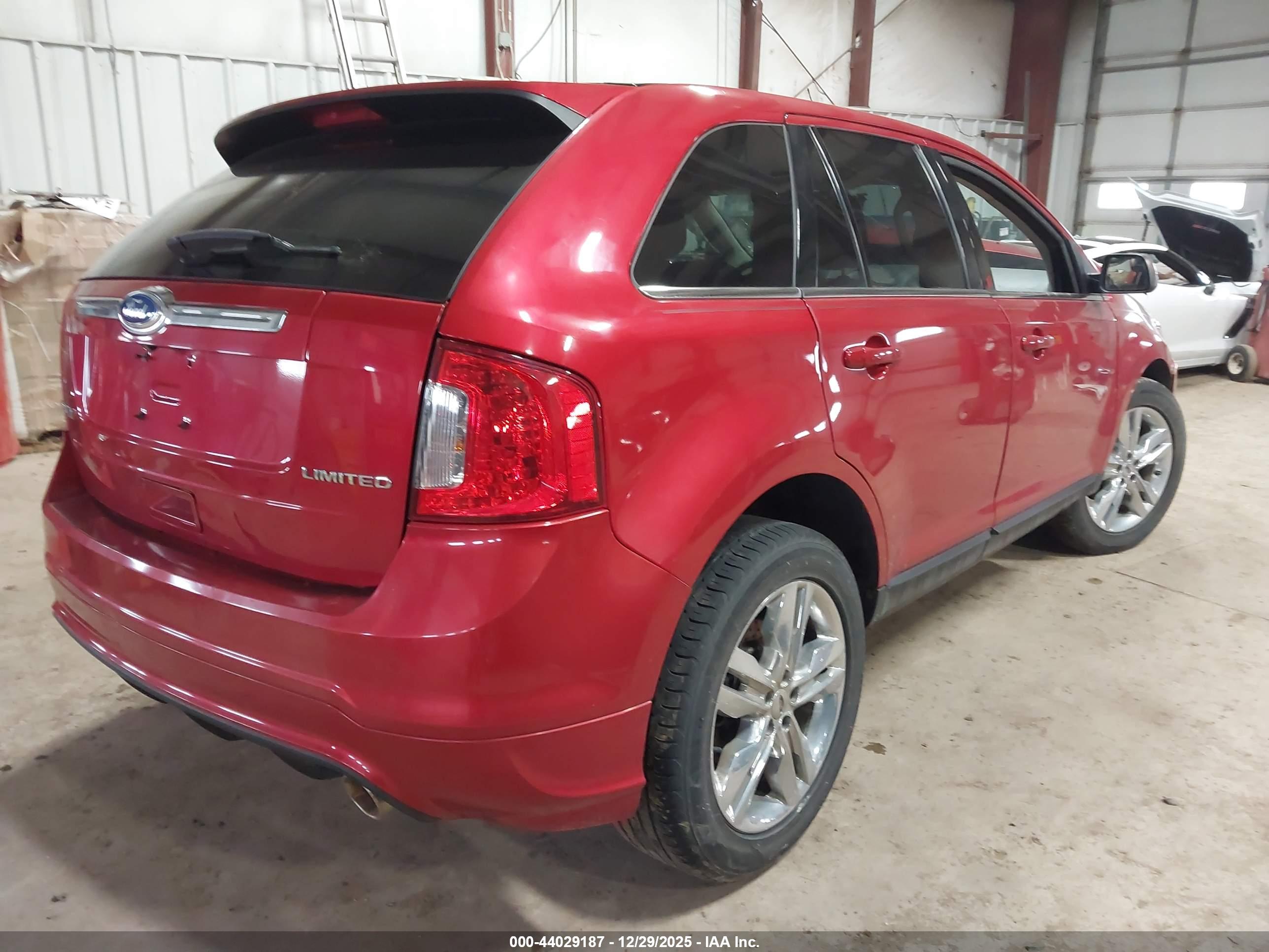 FORD EDGE image 4