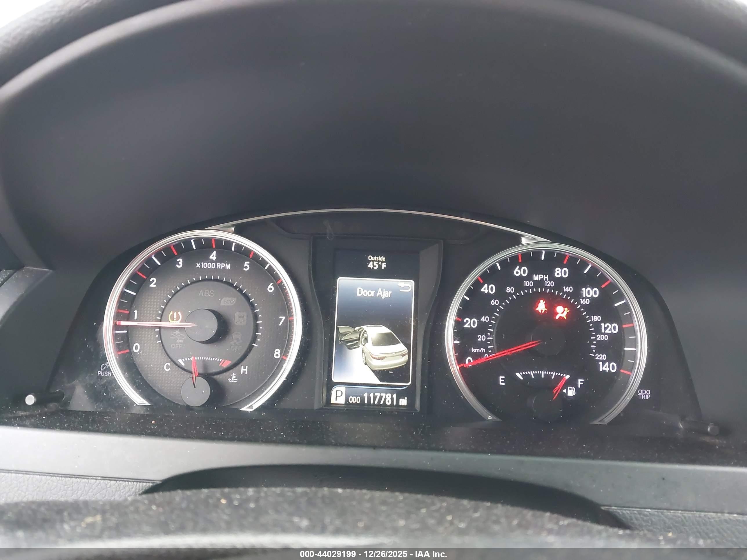 TOYOTA CAMRY image 7