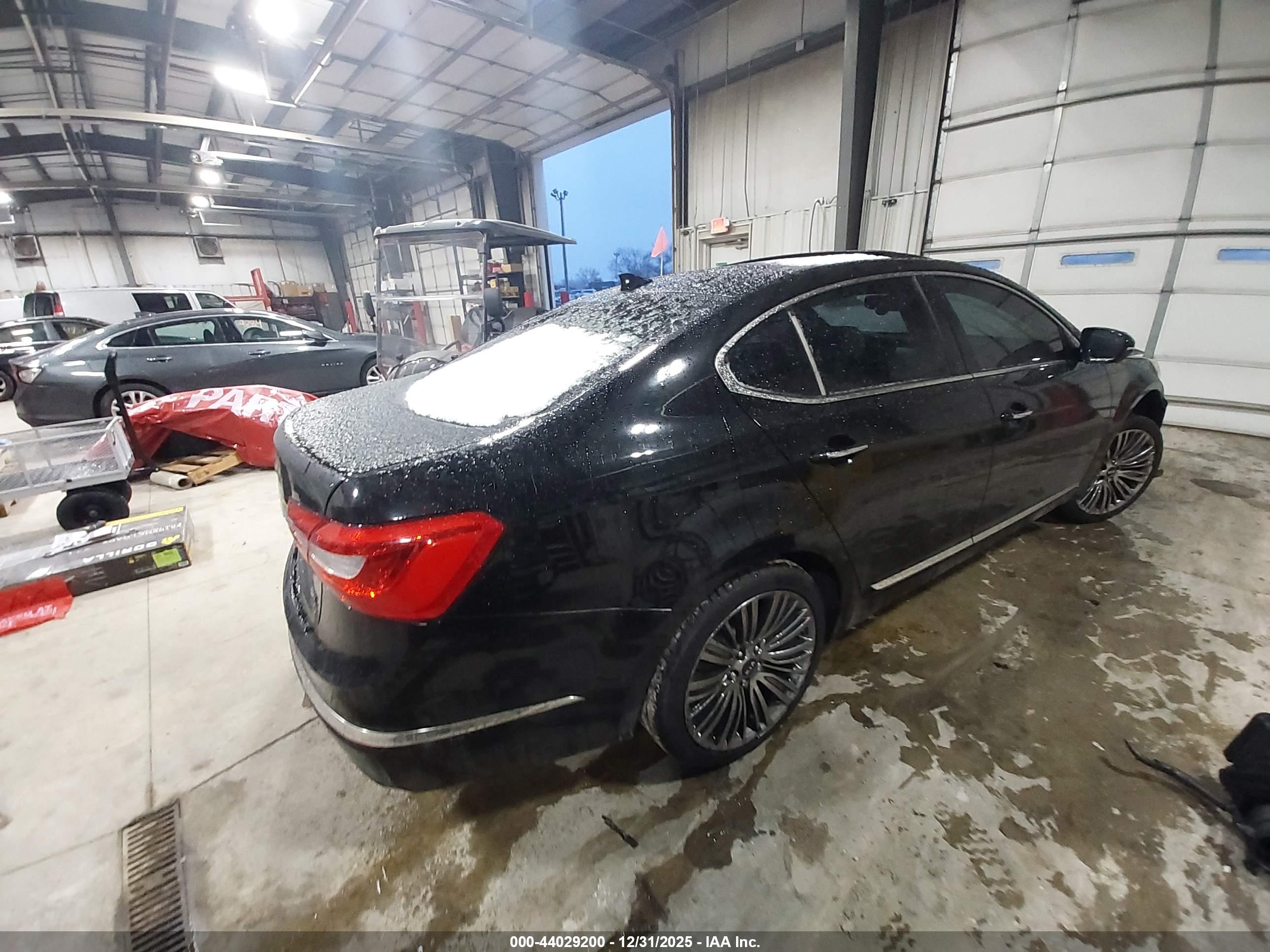 KIA CADENZA image 4