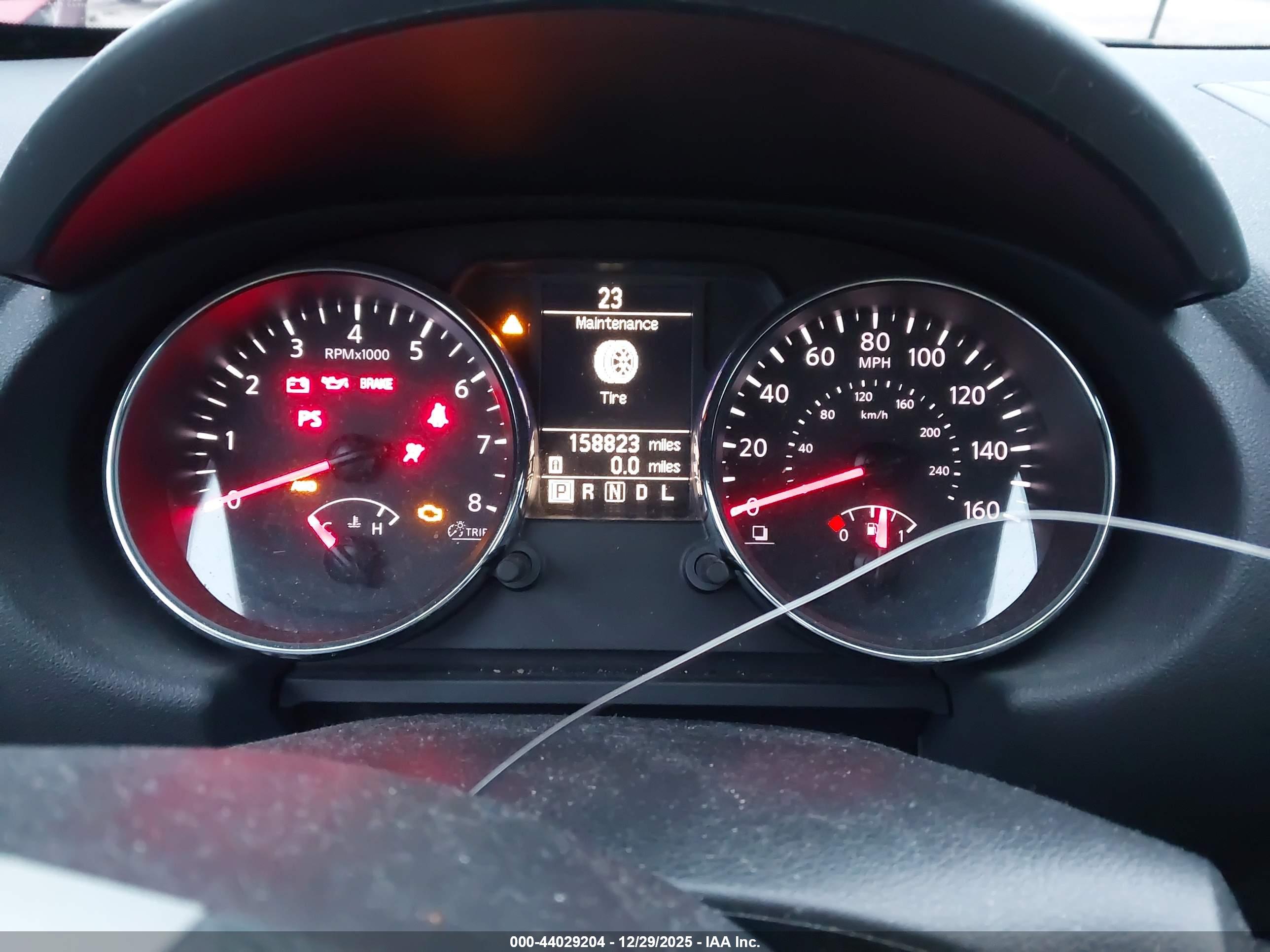 NISSAN ROGUE image 7