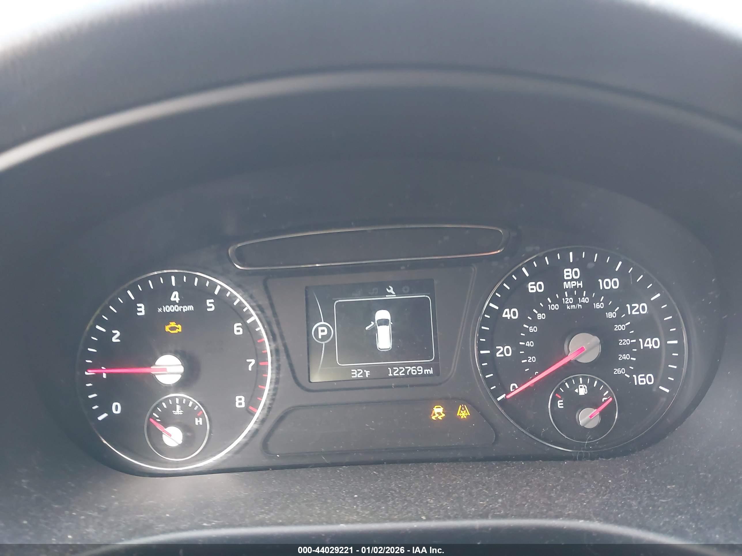 KIA SORENTO image 7