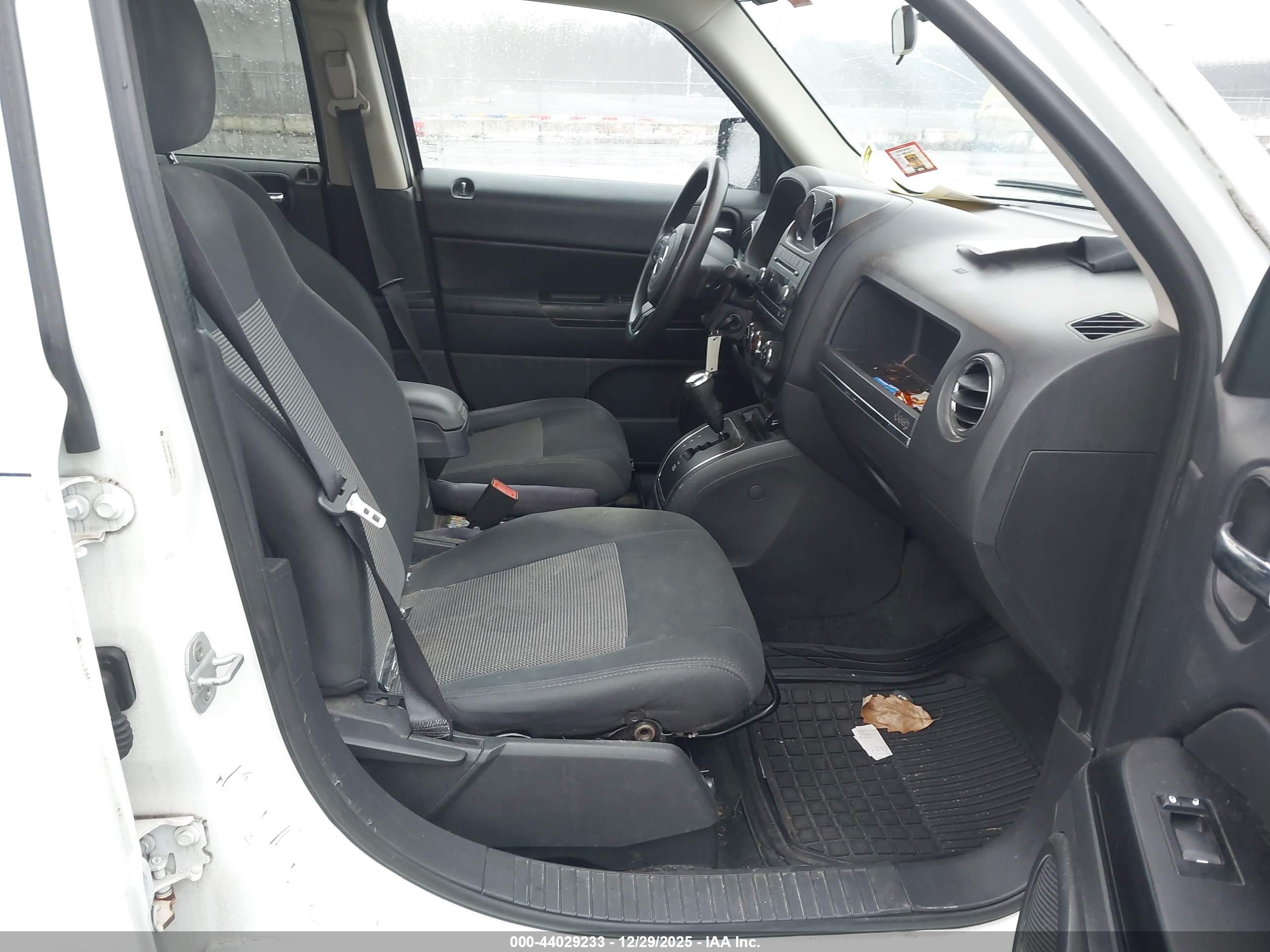 JEEP PATRIOT image 5