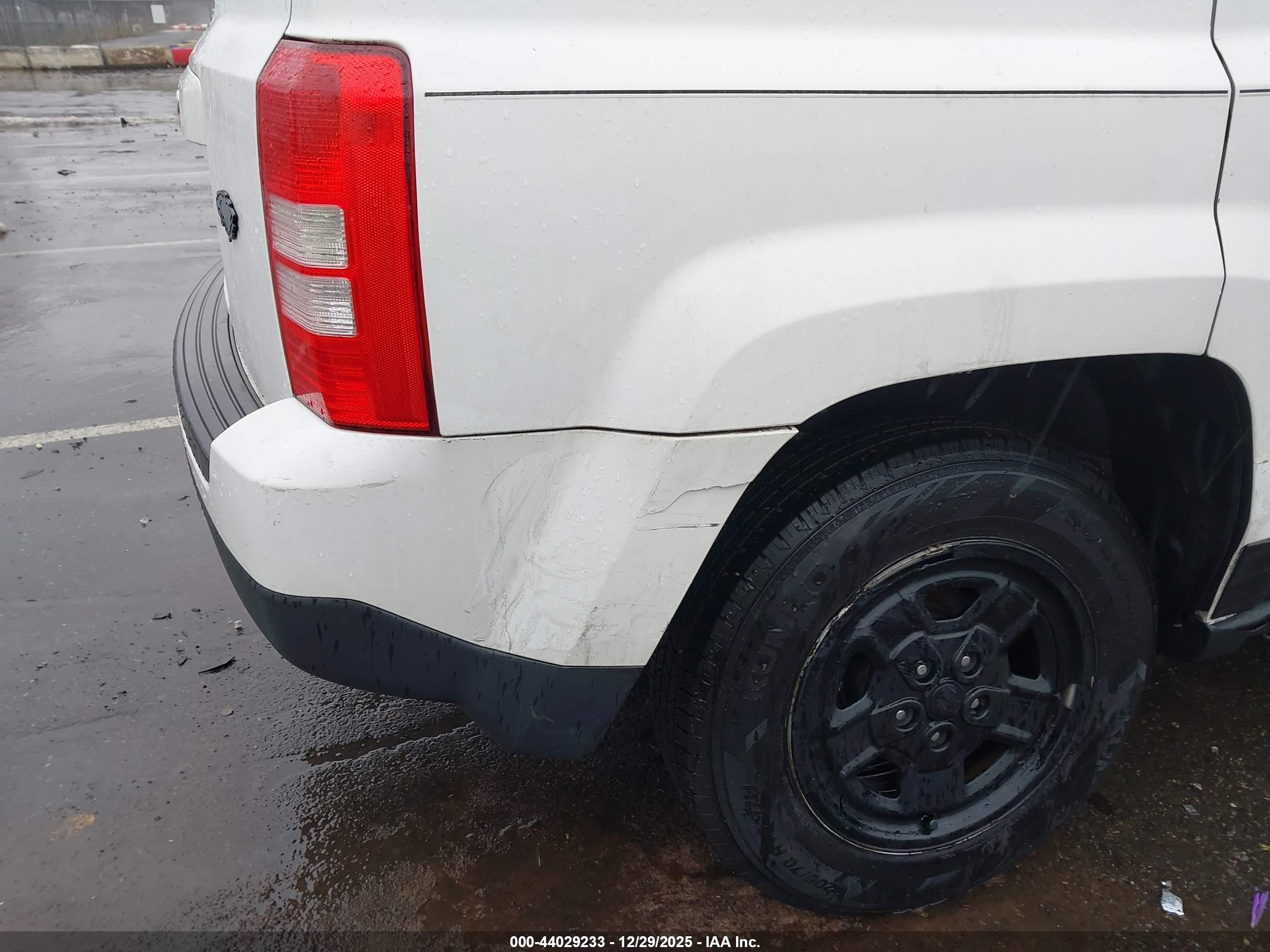 JEEP PATRIOT image 6