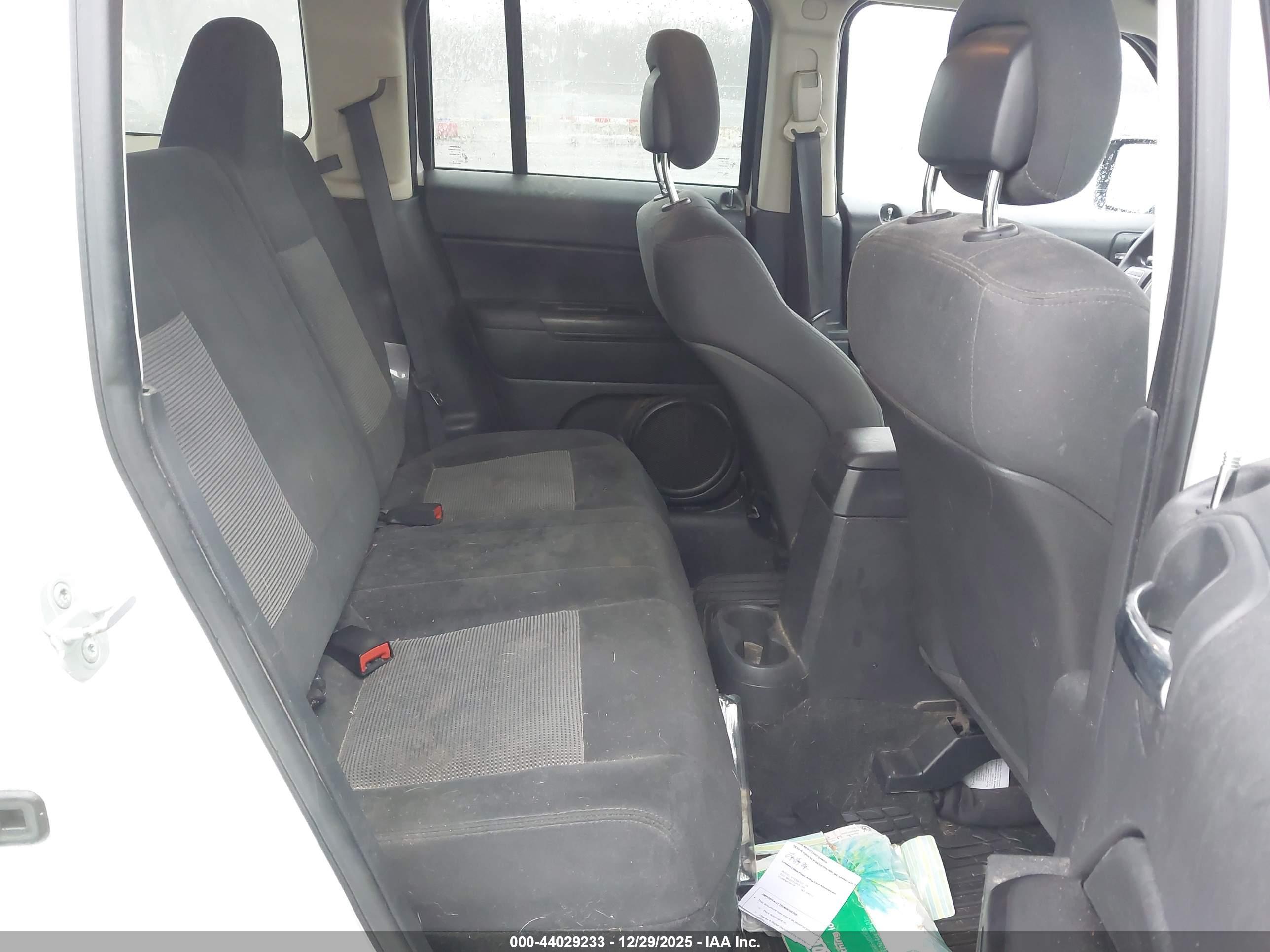 JEEP PATRIOT image 8
