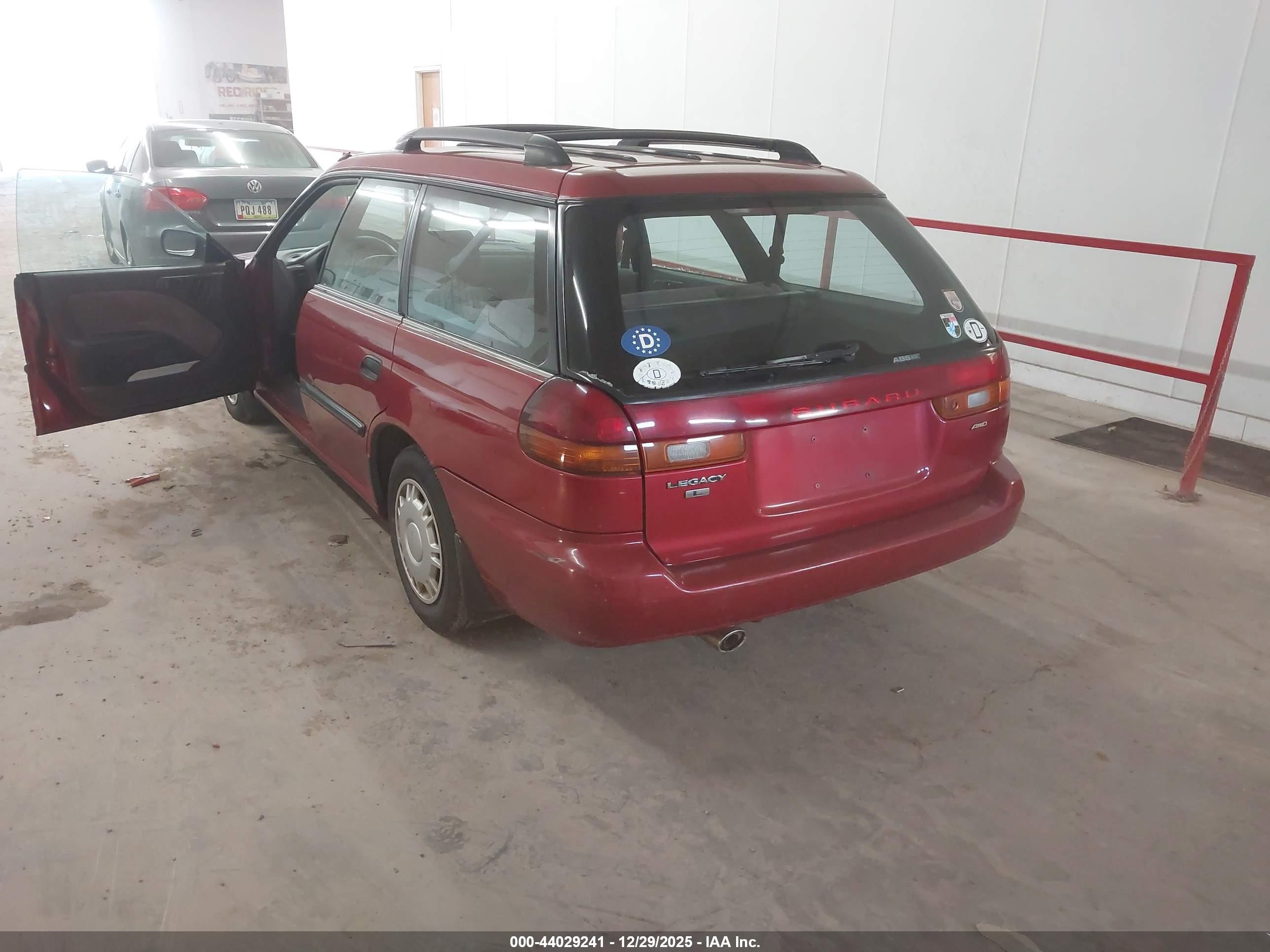 SUBARU LEGACY image 3