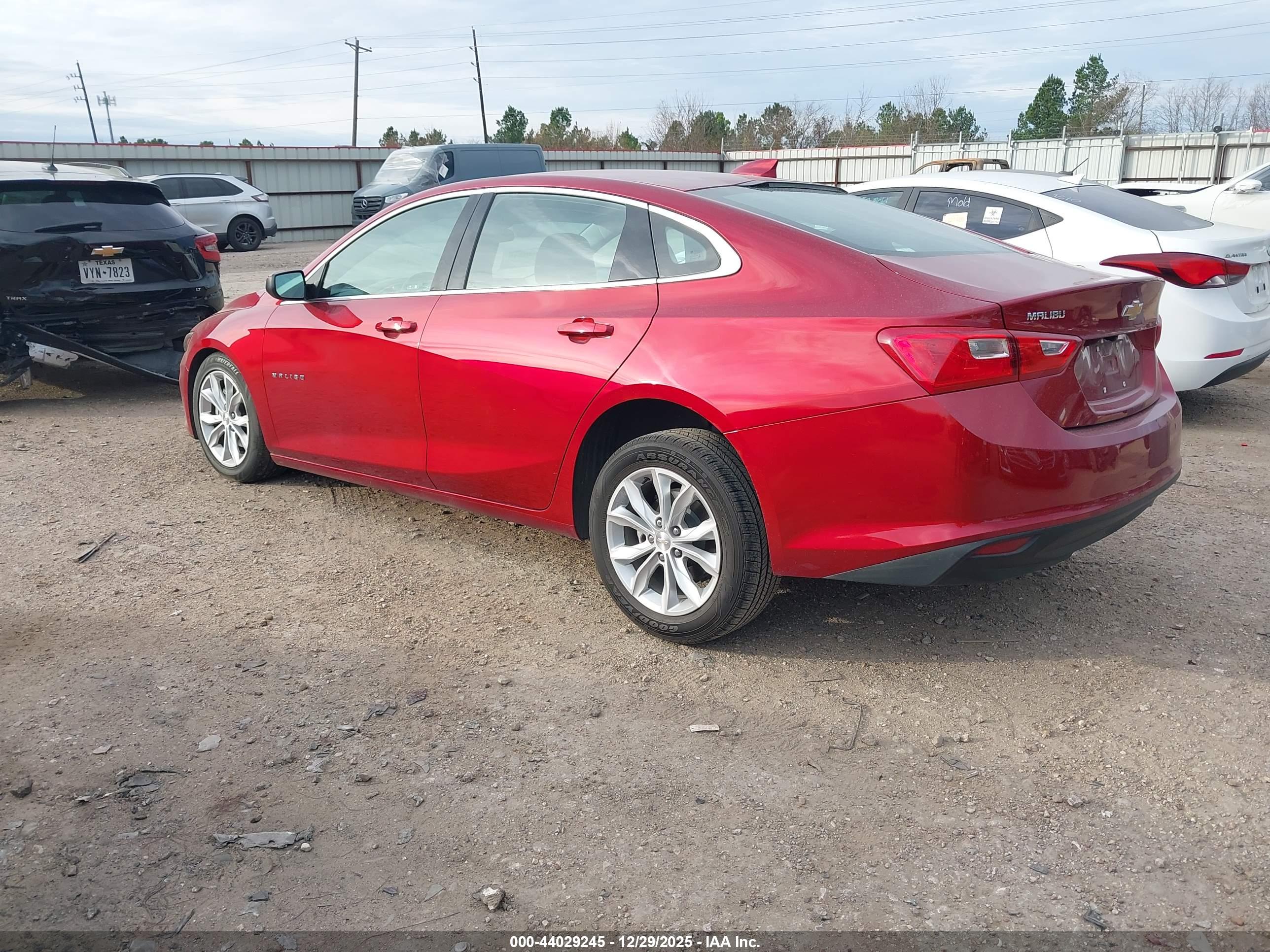 CHEVROLET MALIBU image 3