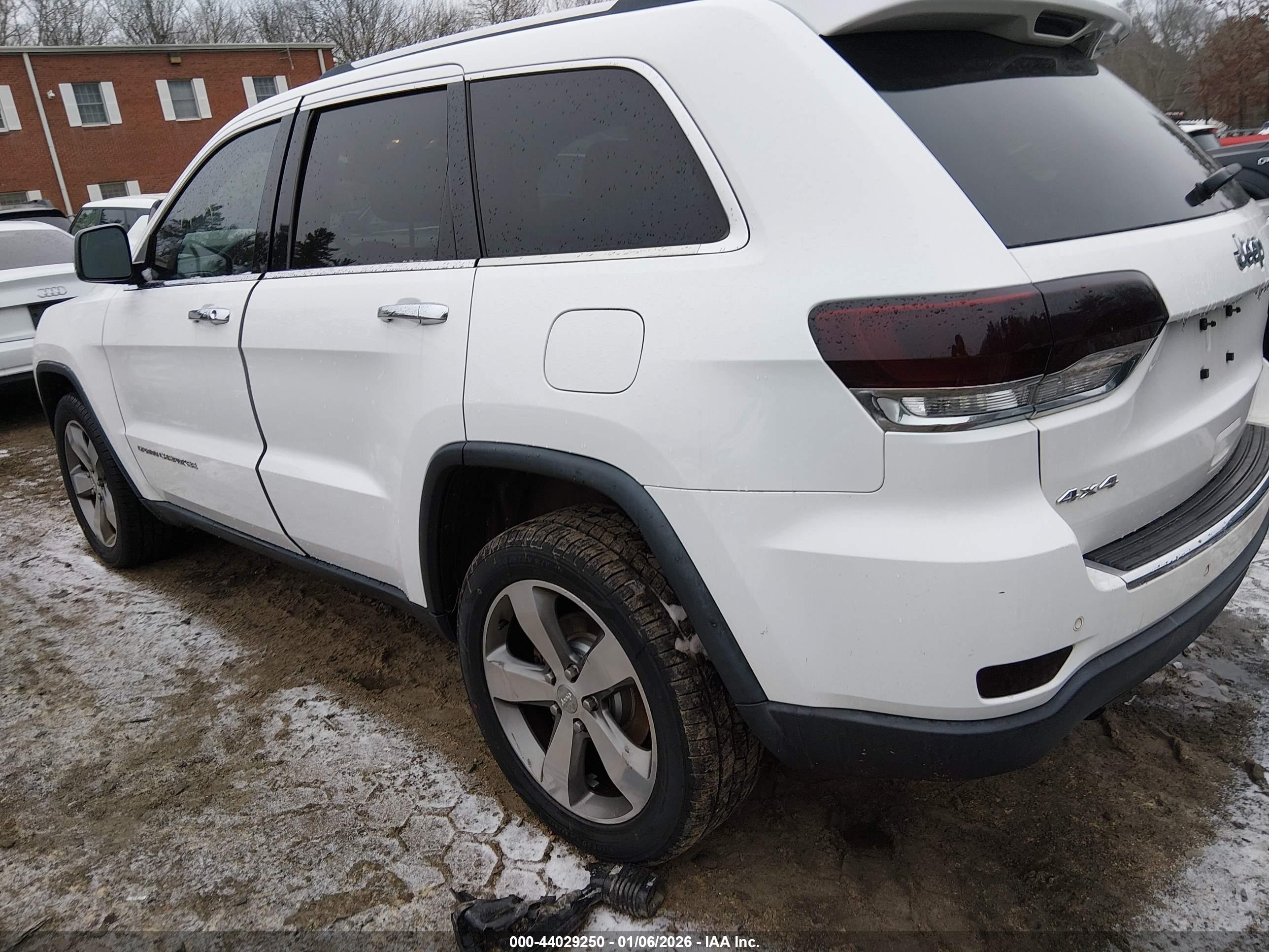 JEEP GRAND image 3