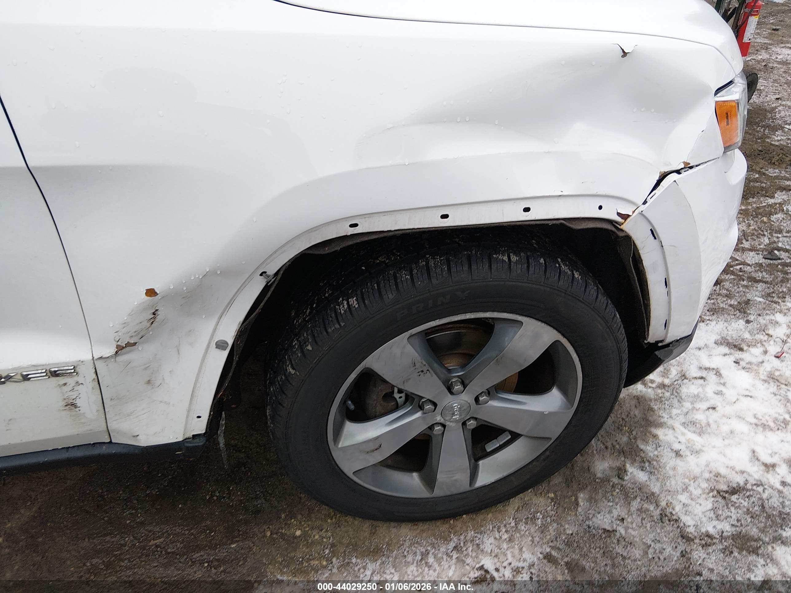 JEEP GRAND image 6