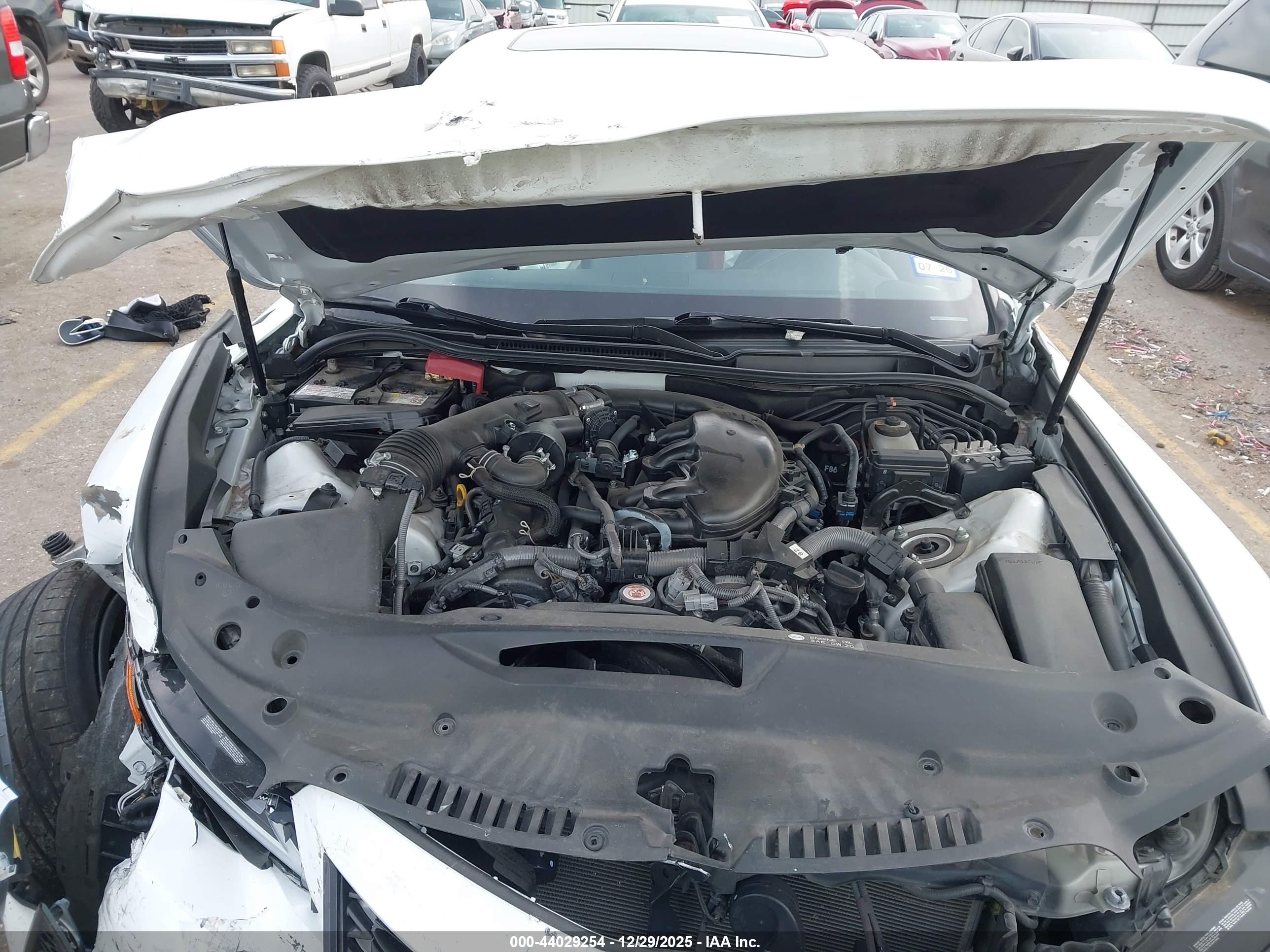 LEXUS IS image 10