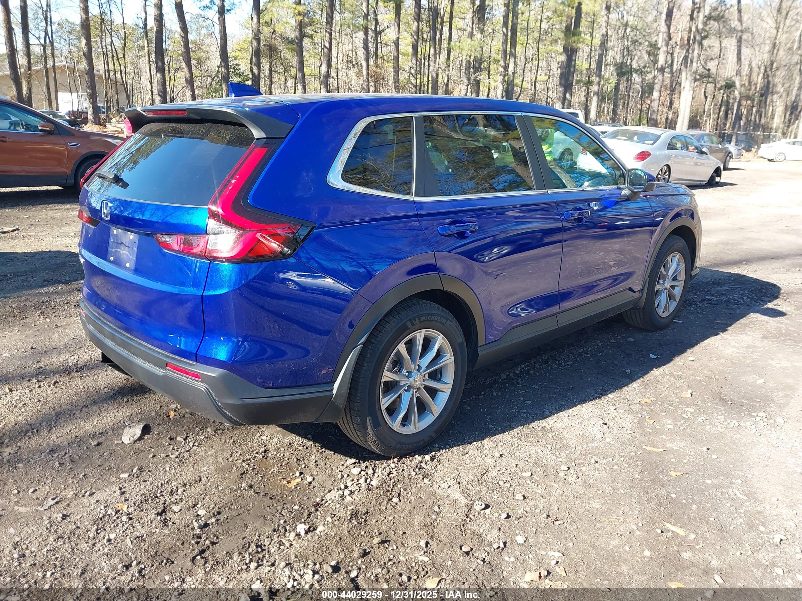 HONDA CR-V image 4