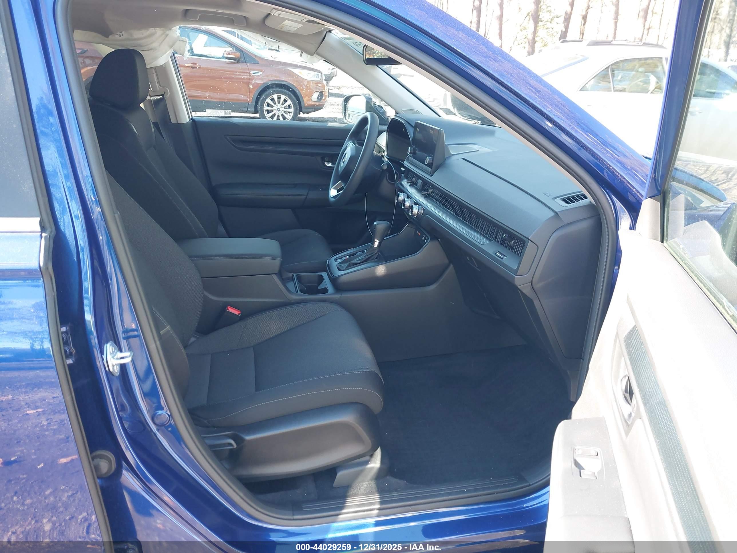 HONDA CR-V image 5