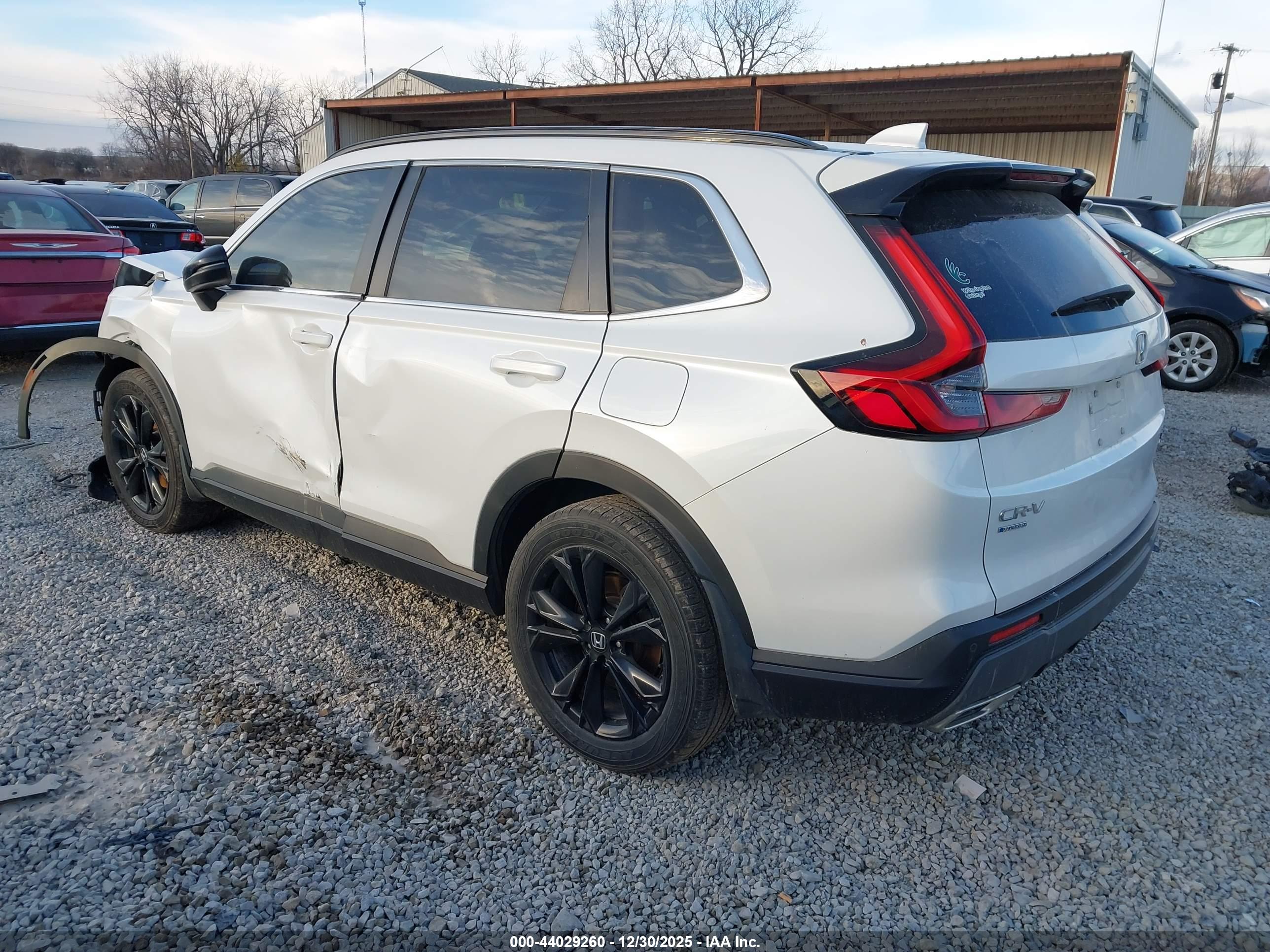 HONDA CR-V image 3