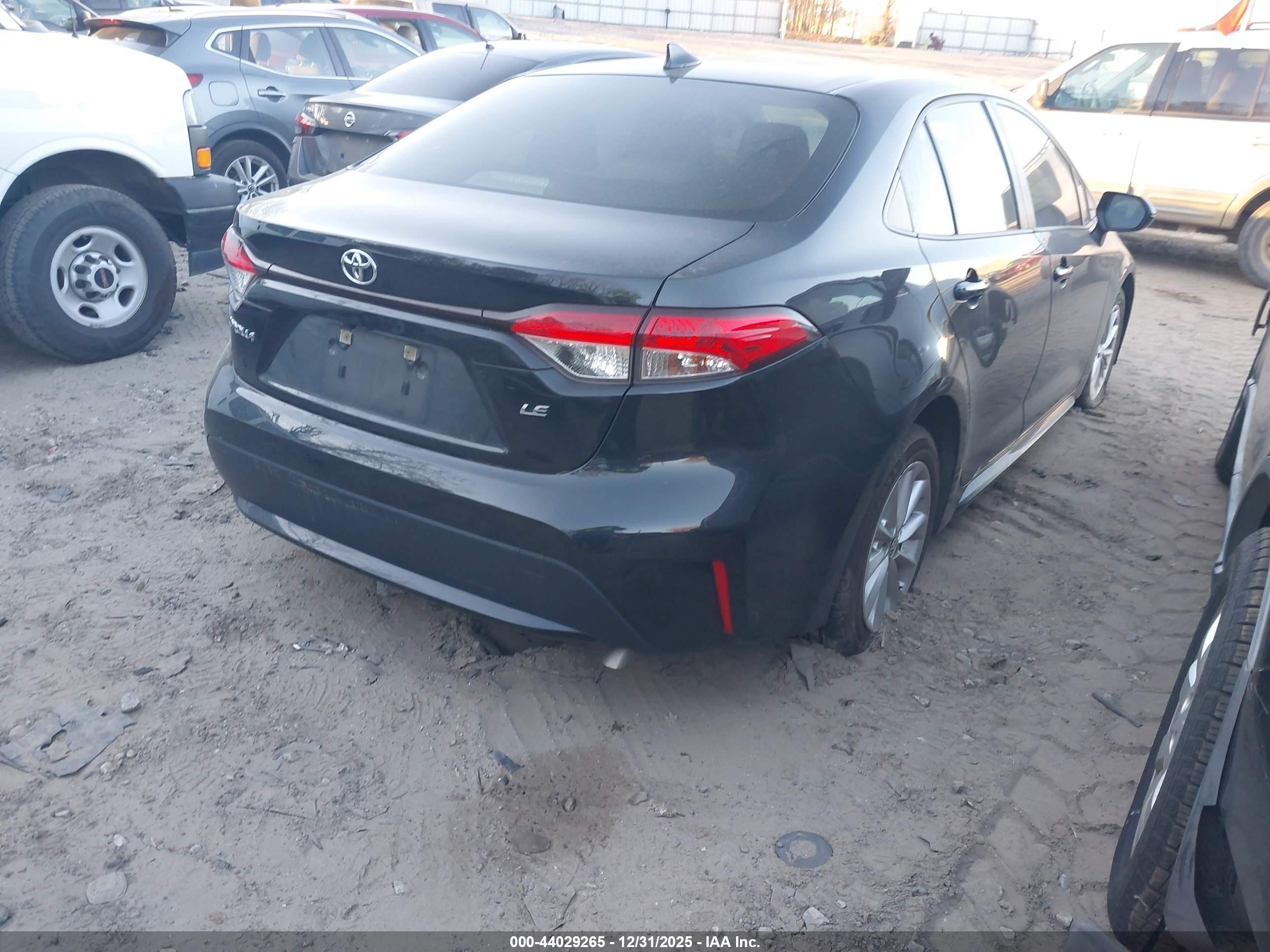 TOYOTA COROLLA image 4
