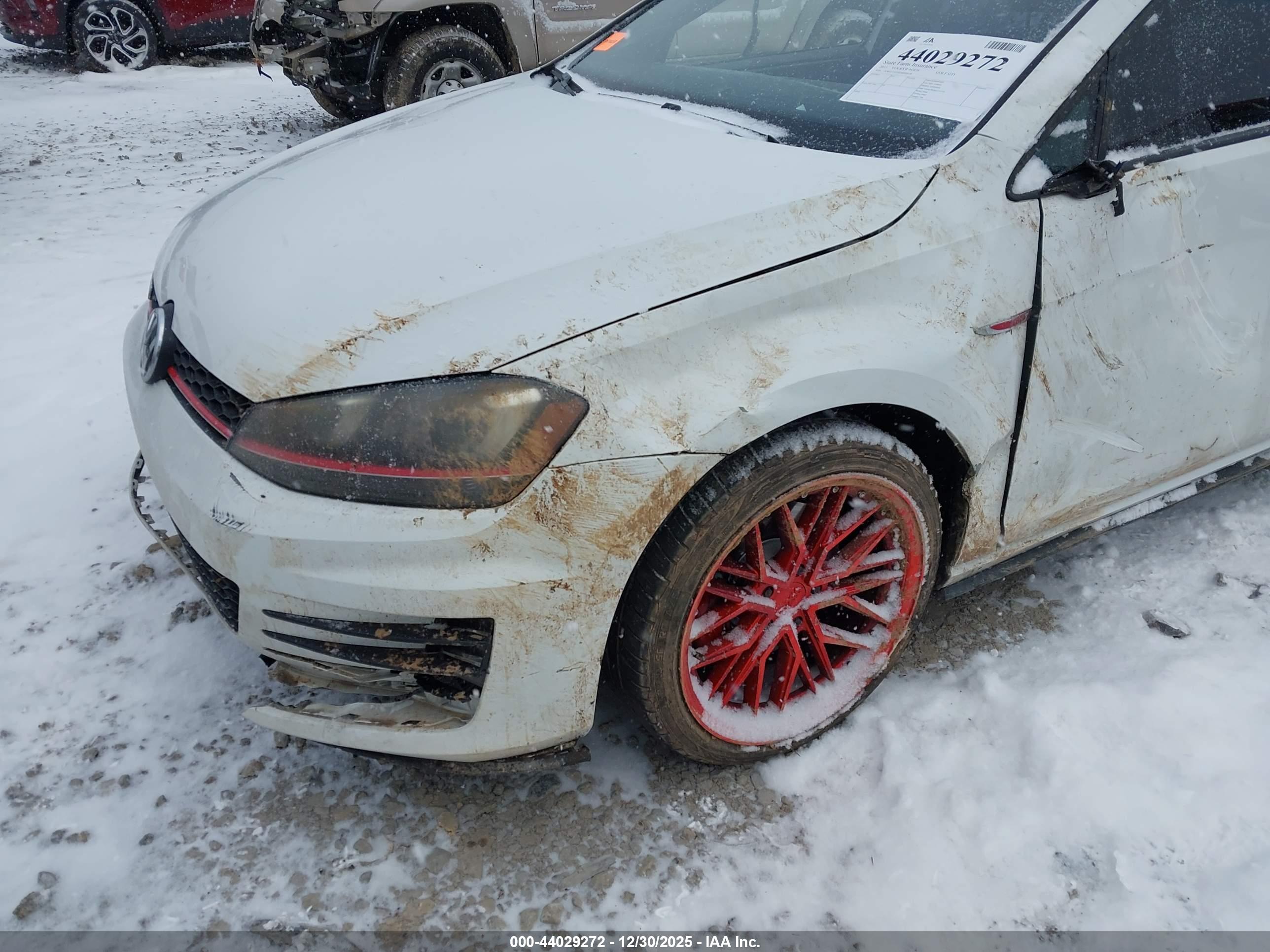 VOLKSWAGEN GOLF image 6