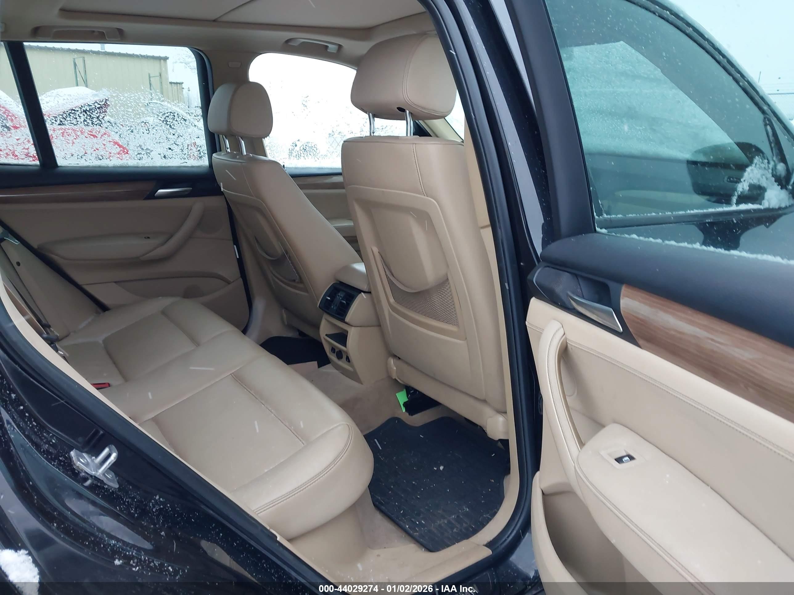 BMW X3 image 8