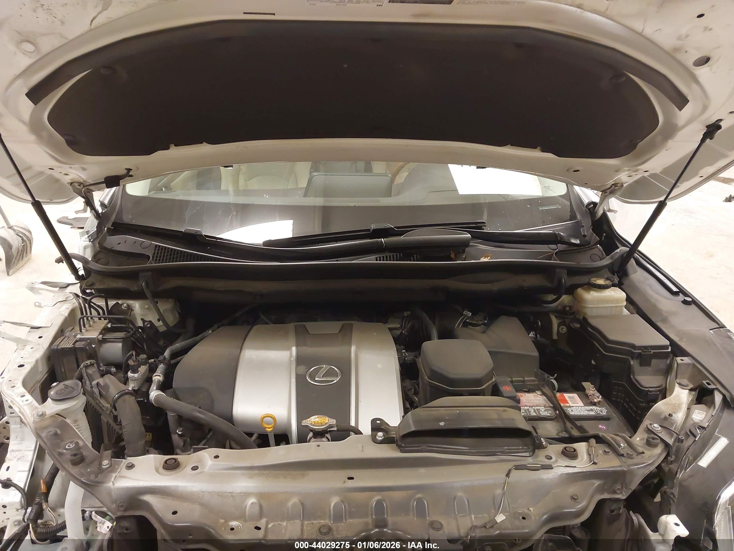 LEXUS RX image 10