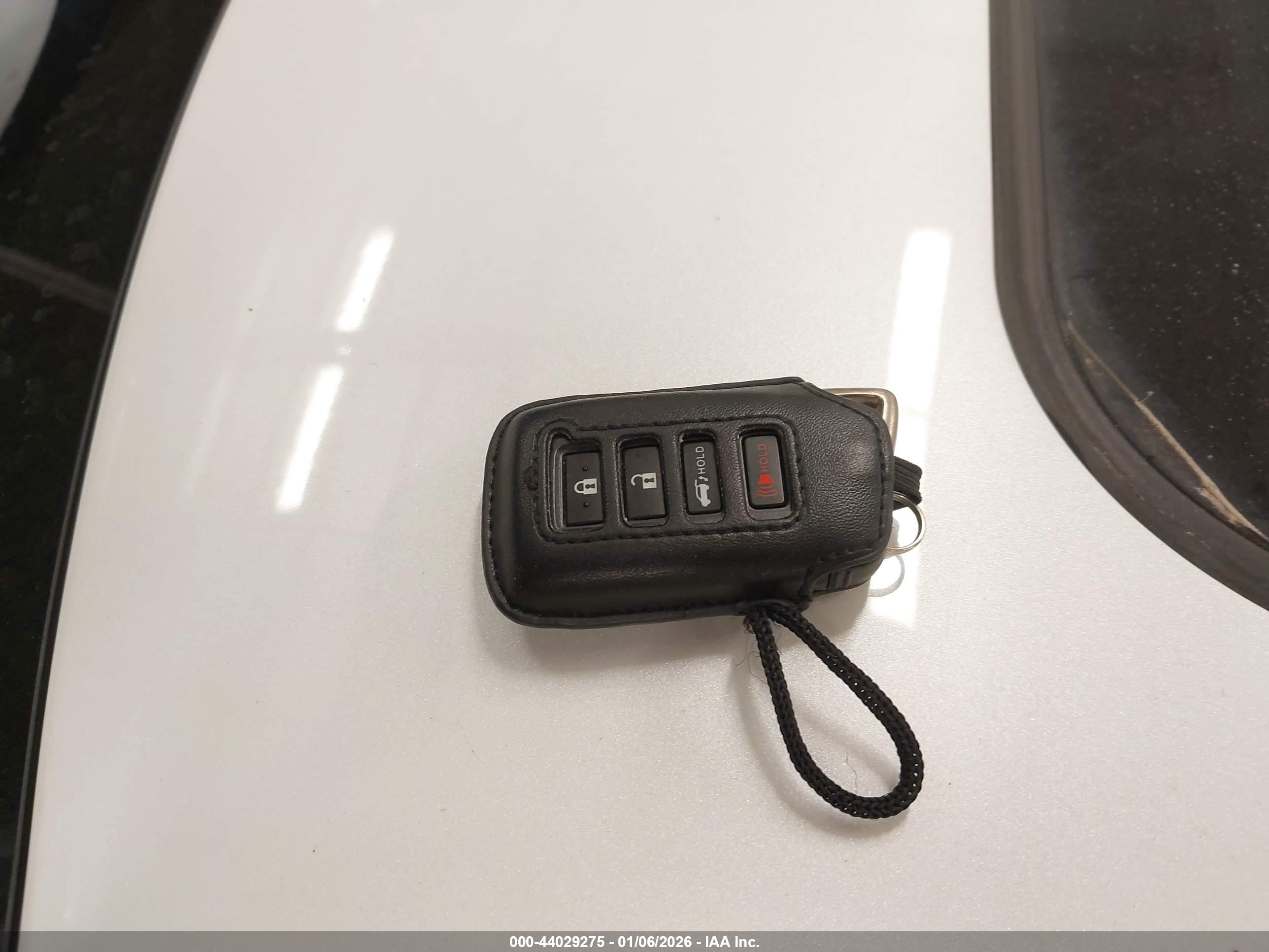 LEXUS RX image 11