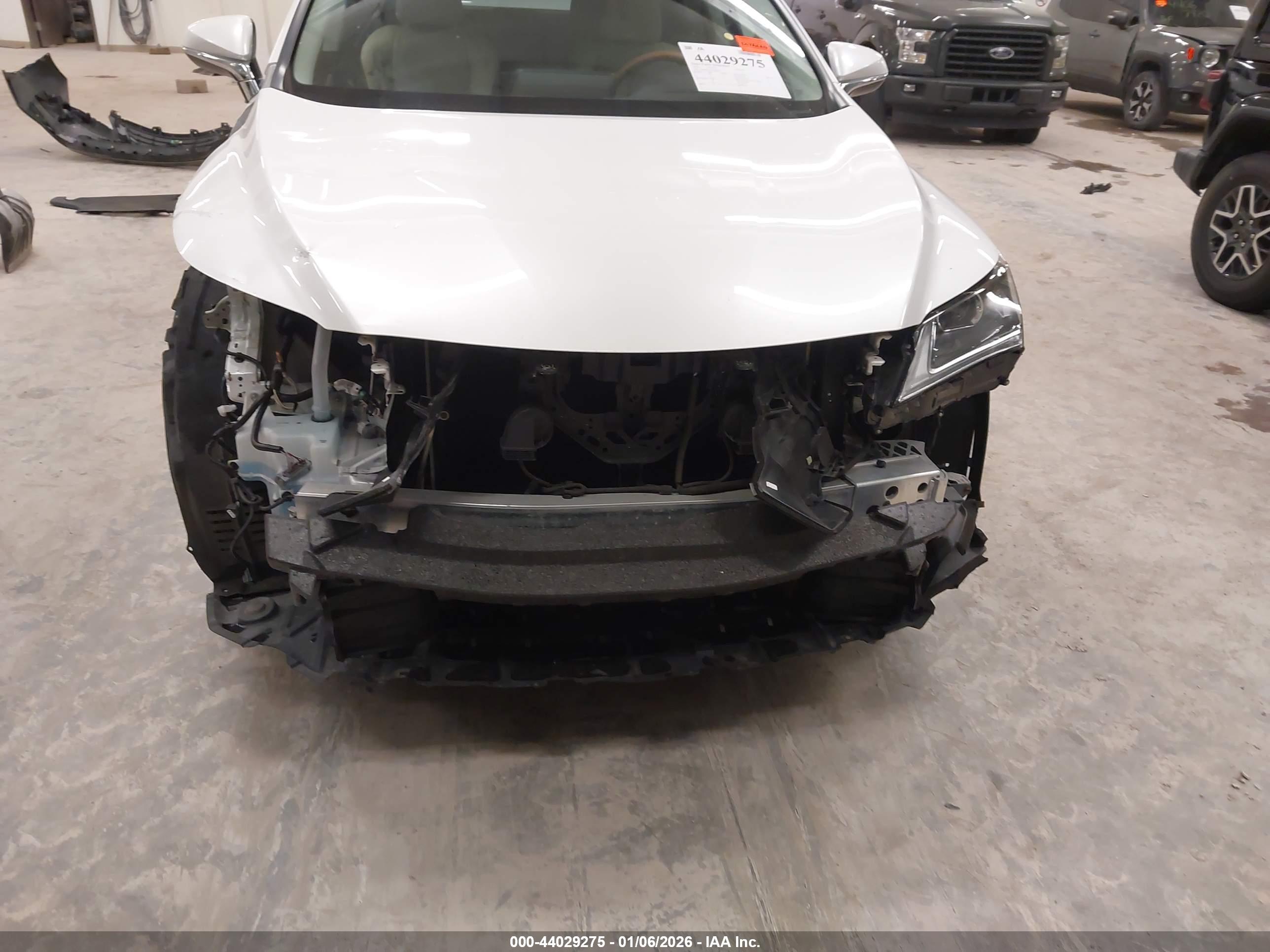 LEXUS RX image 6