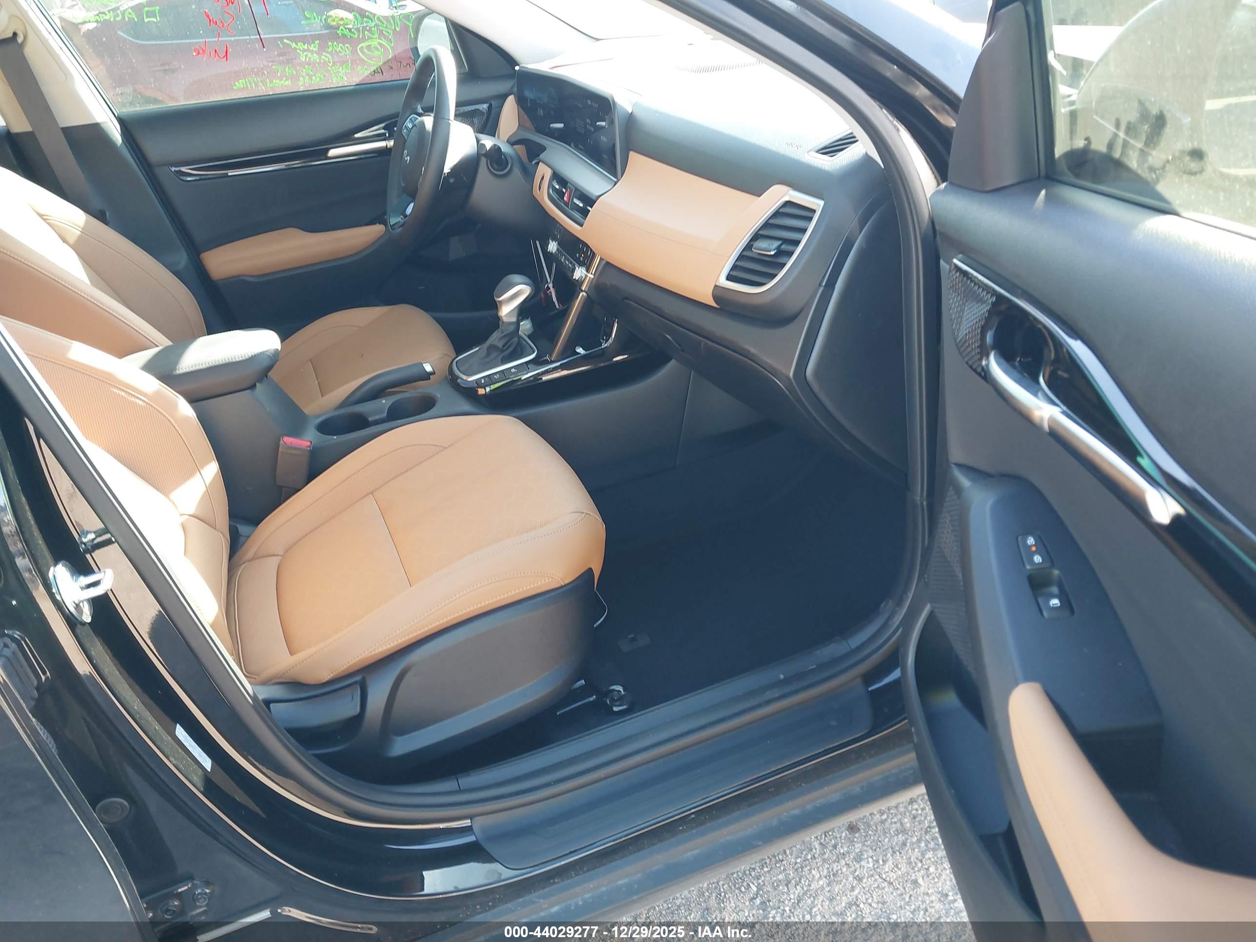 KIA SELTOS image 5