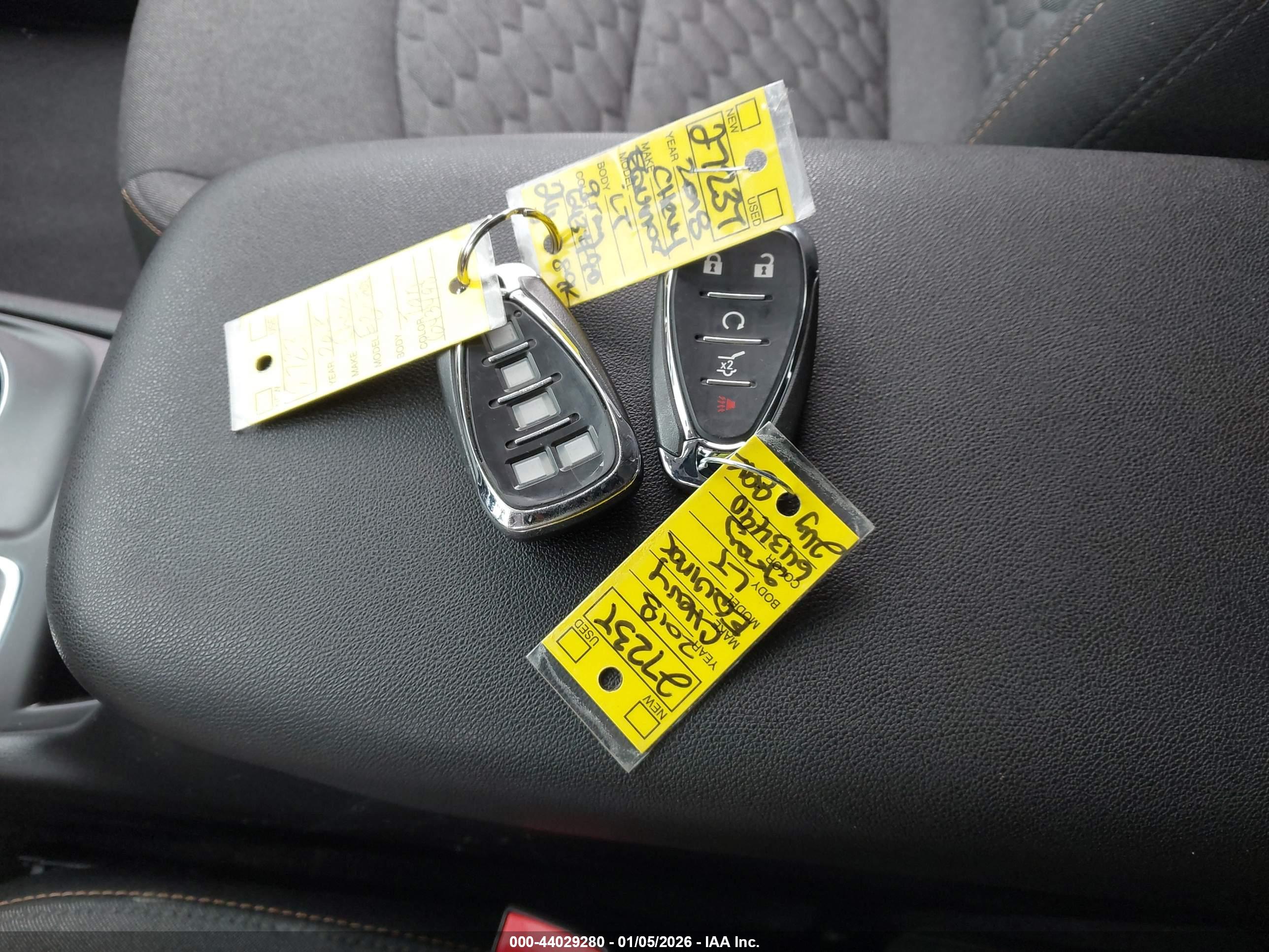 CHEVROLET EQUINOX image 11