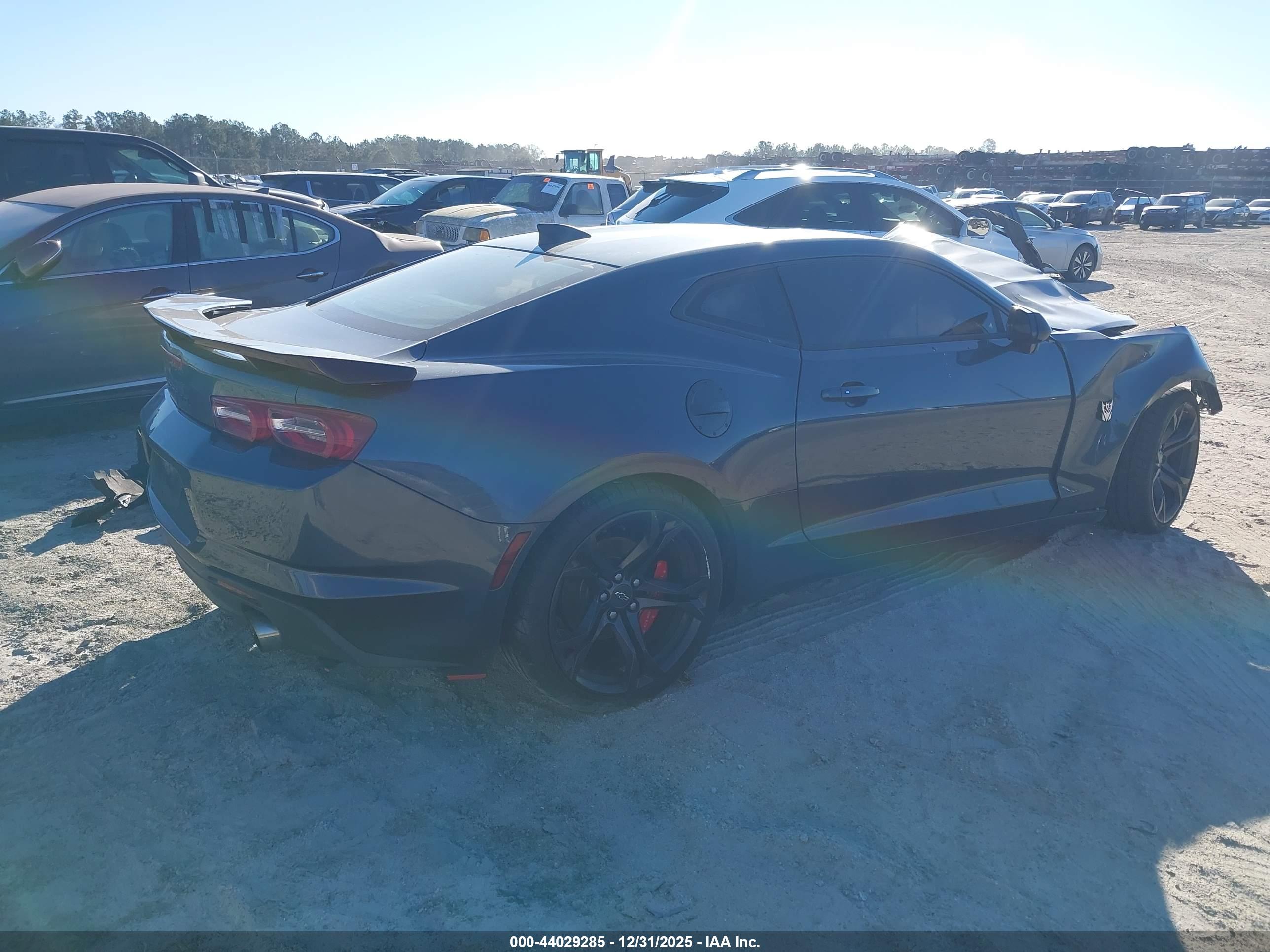 CHEVROLET CAMARO image 4