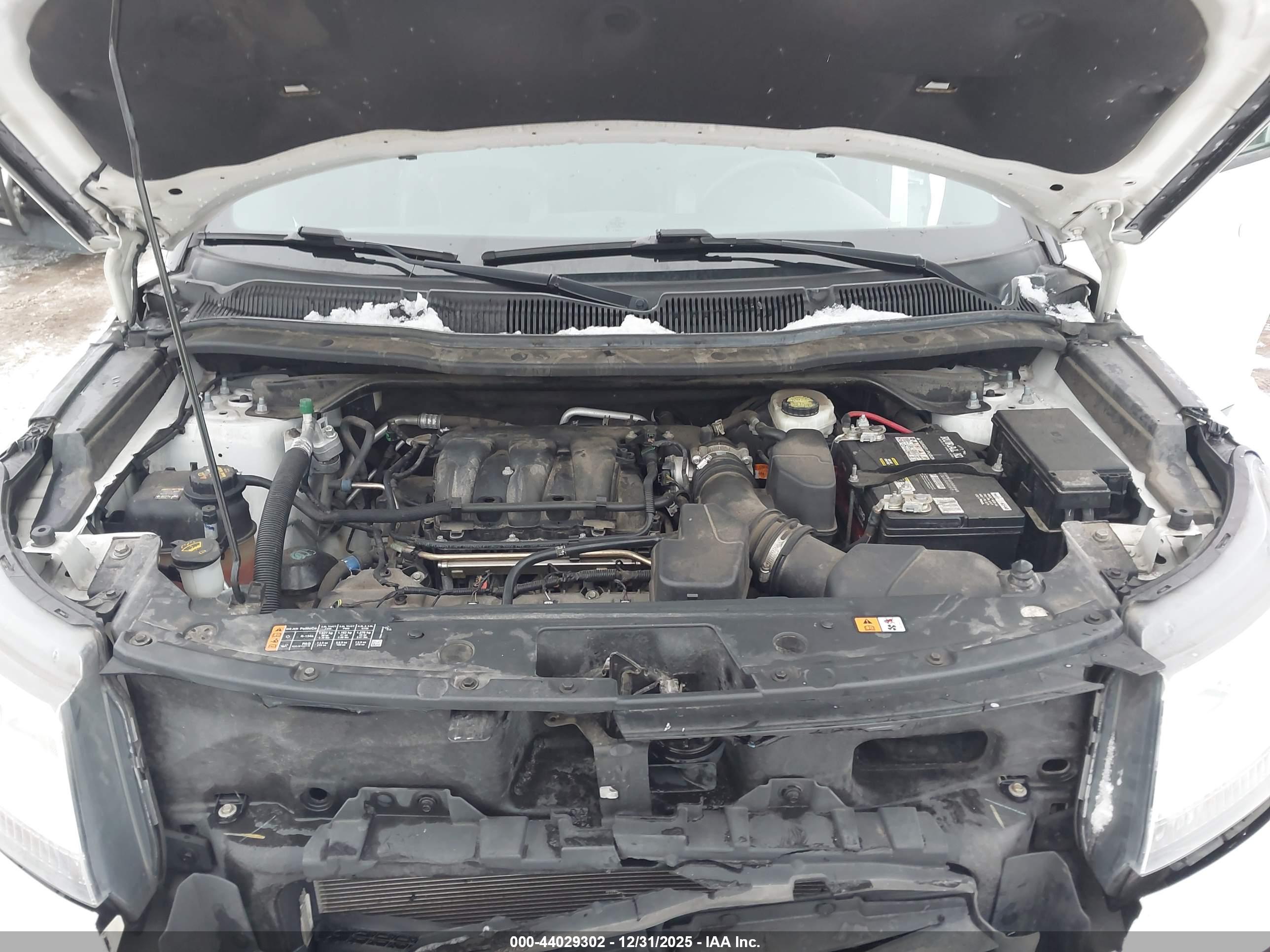FORD EXPLORER image 10