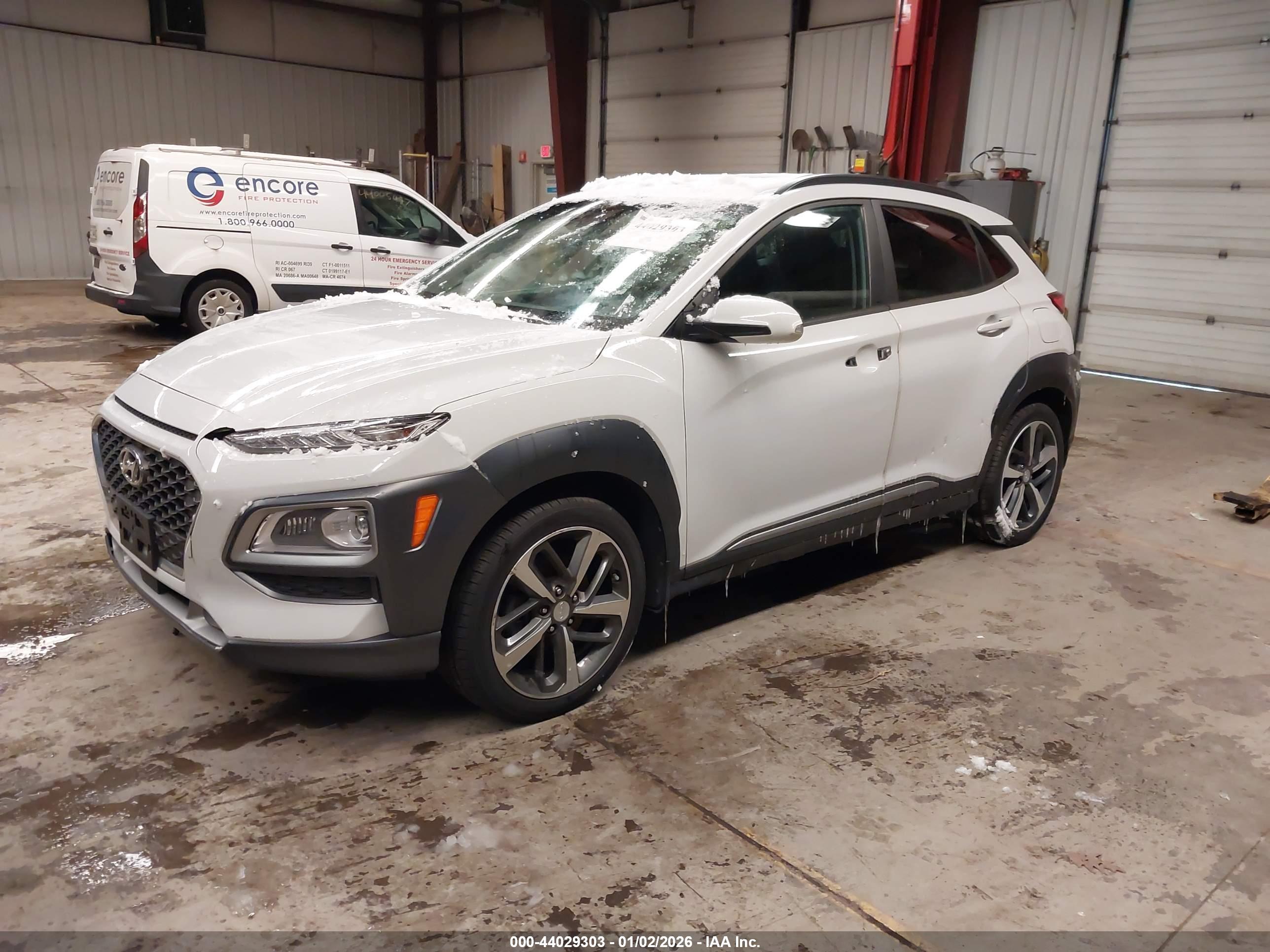 HYUNDAI KONA image 2